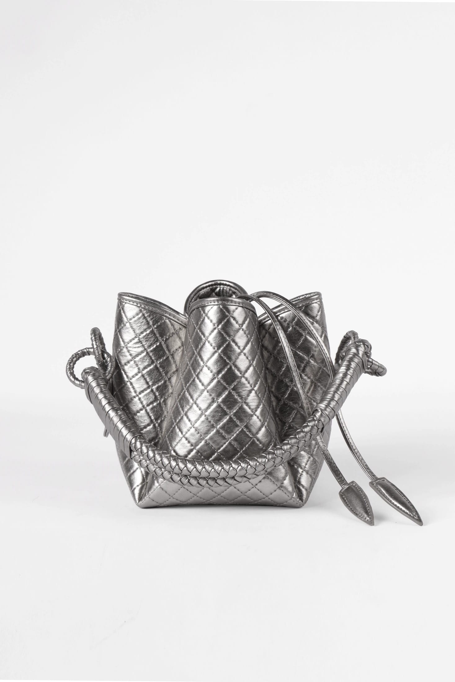 Tulip Mini Bucket Bag, Titanium. Limited Edition - imagen 1
