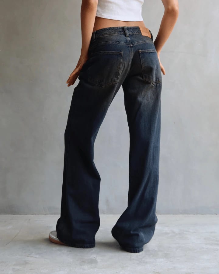 JEAN LOW WIDE FIT TIRO BAJO ANCHO AZUL DIRTY WASHED - imagen 4