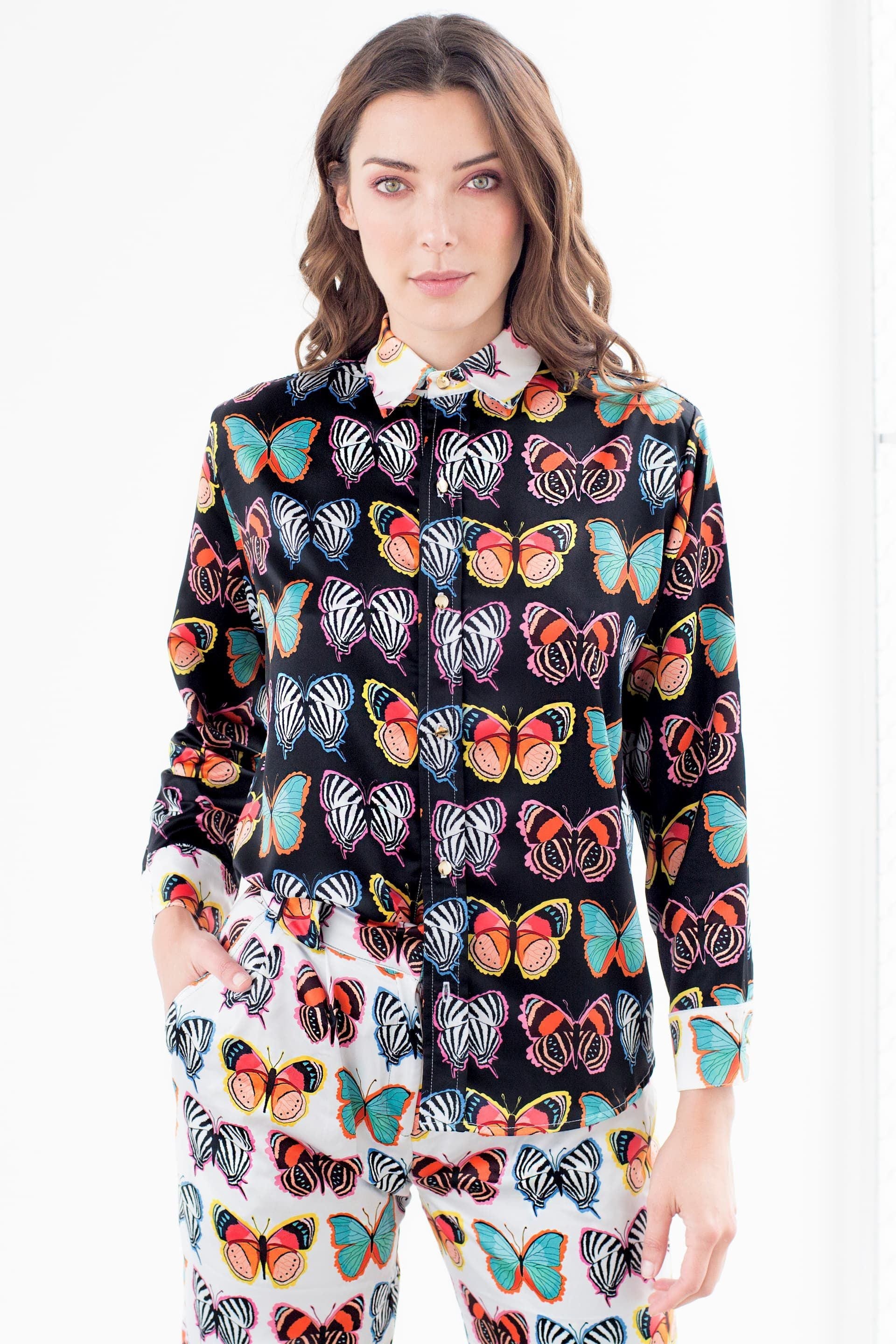 Camisa Manga Larga Unisex / Ilustración Tierra de Mariposas - imagen 1