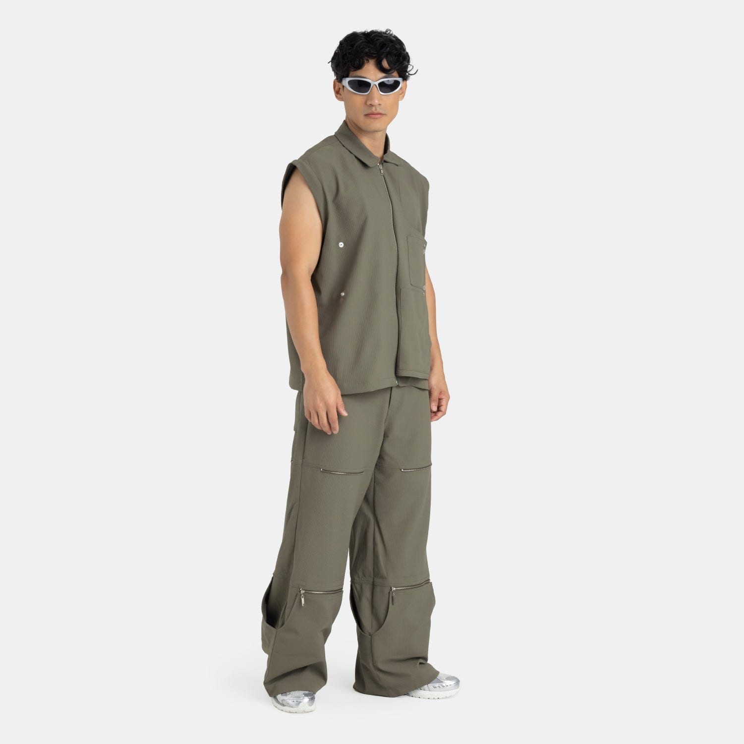 Pantalón Active Convertible Verde Militar - imagen 1