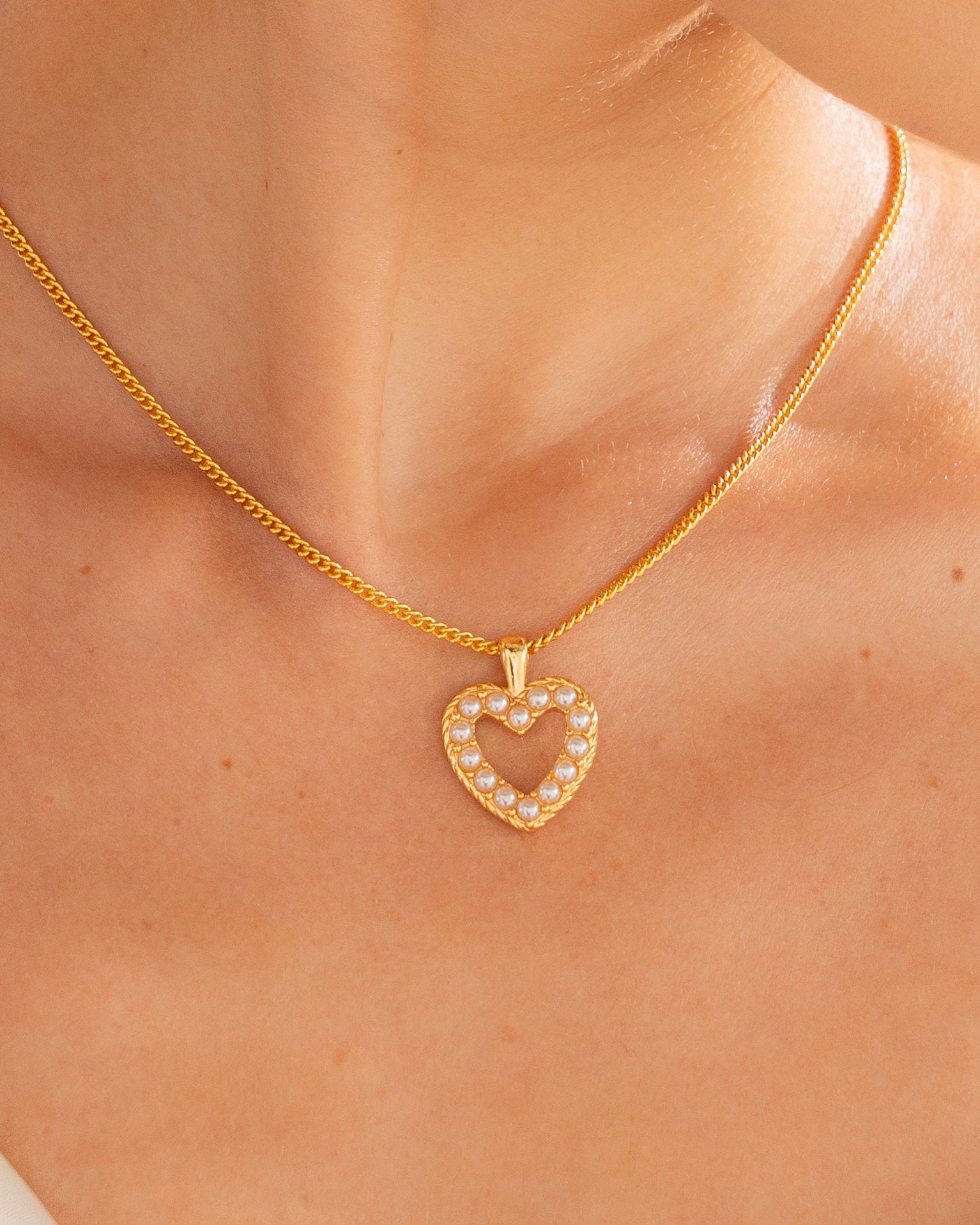 Collar Corazón Multiperlas + Aretes Perla - imagen 1