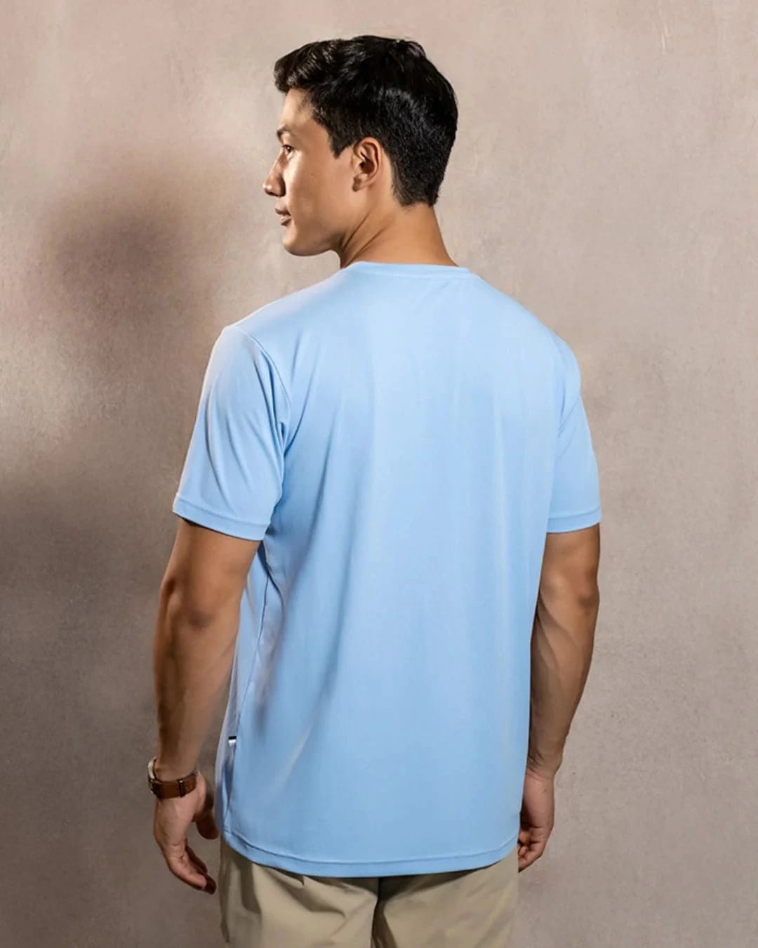 Camiseta Performance Antiarrugas Azul Celeste - imagen 4