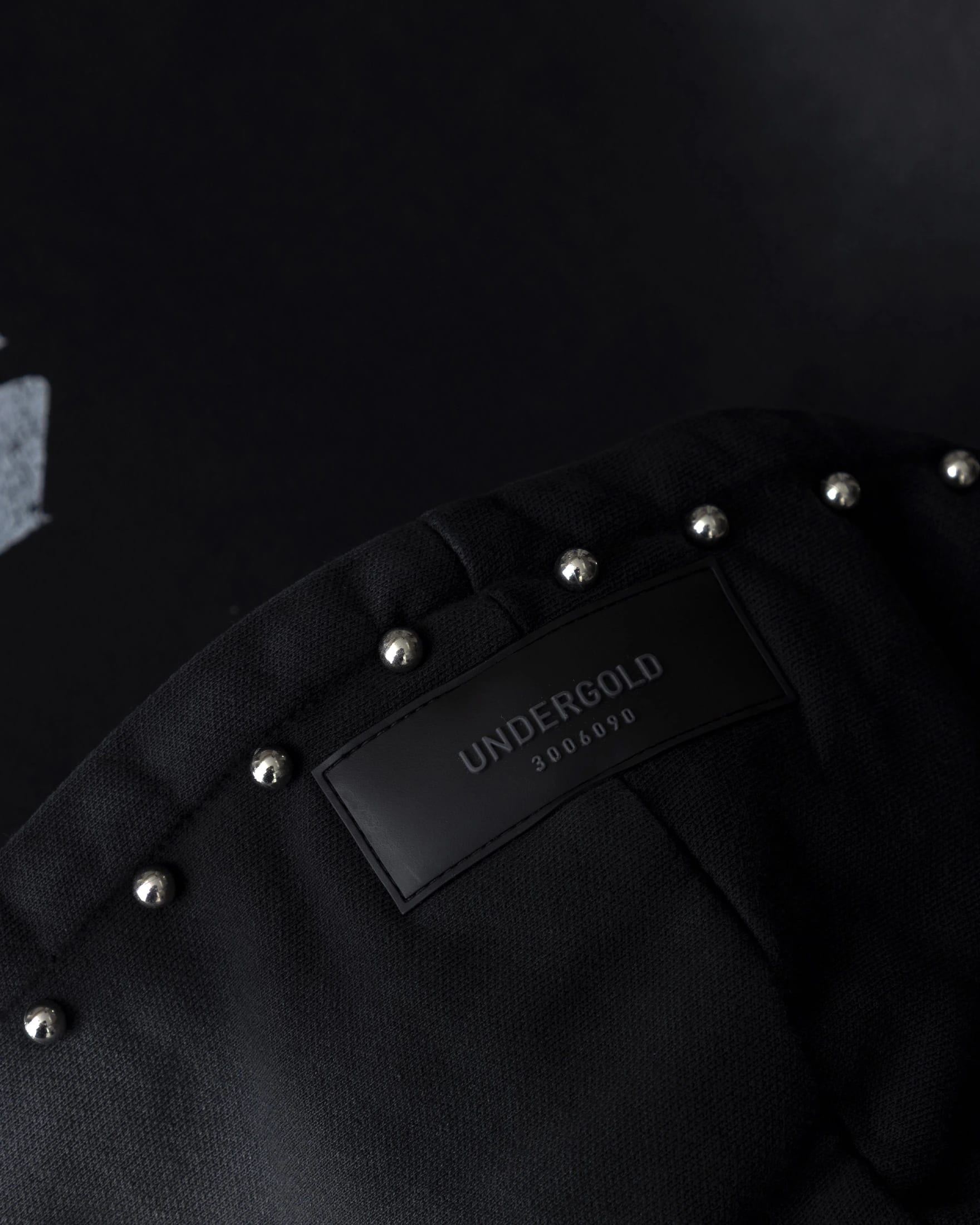 Agnus Dei U Star Boxy Fit Hoodie Smokey Black - imagen 6