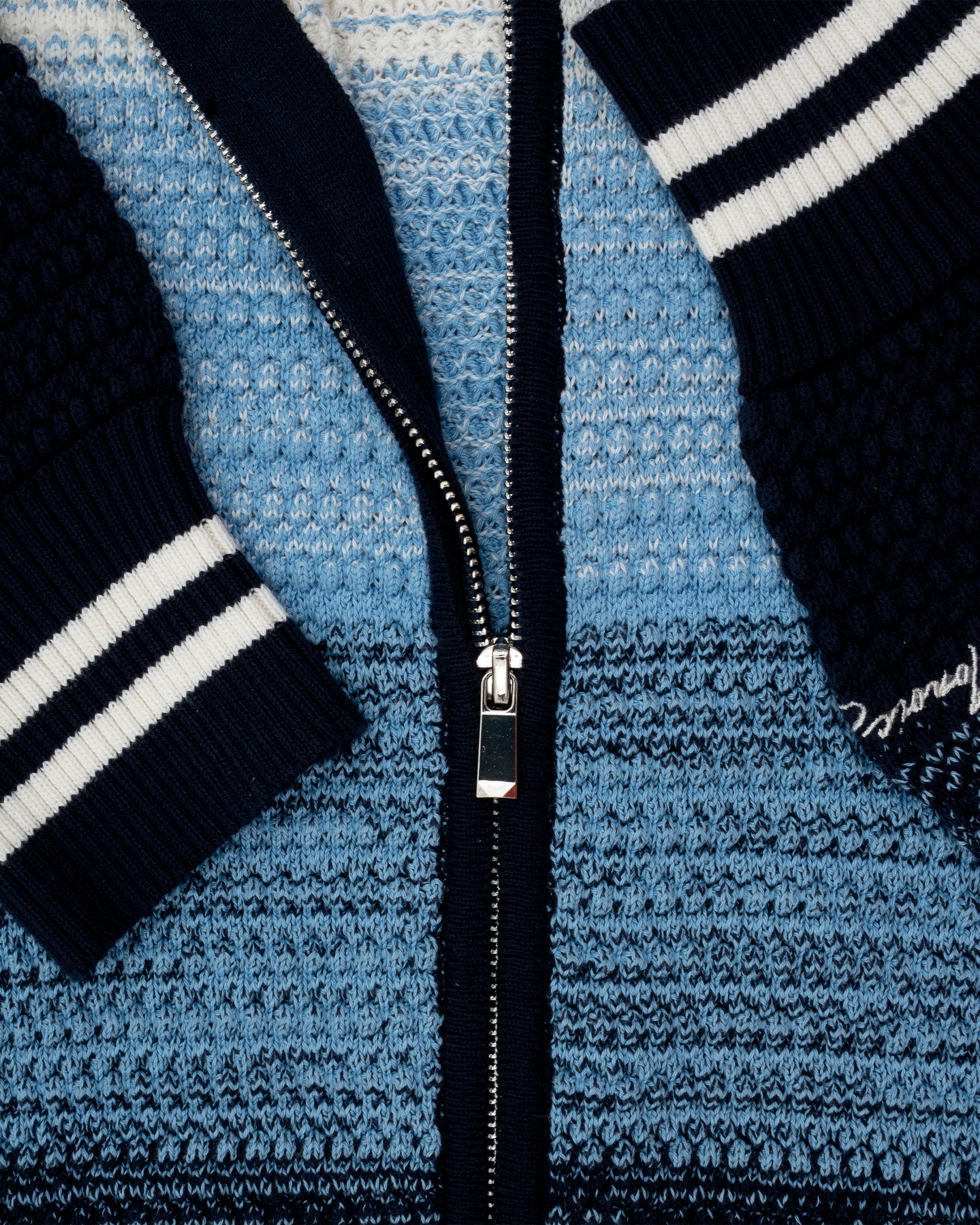Zip Polo Gradient Knitwear - Azul y Crema - imagen 4