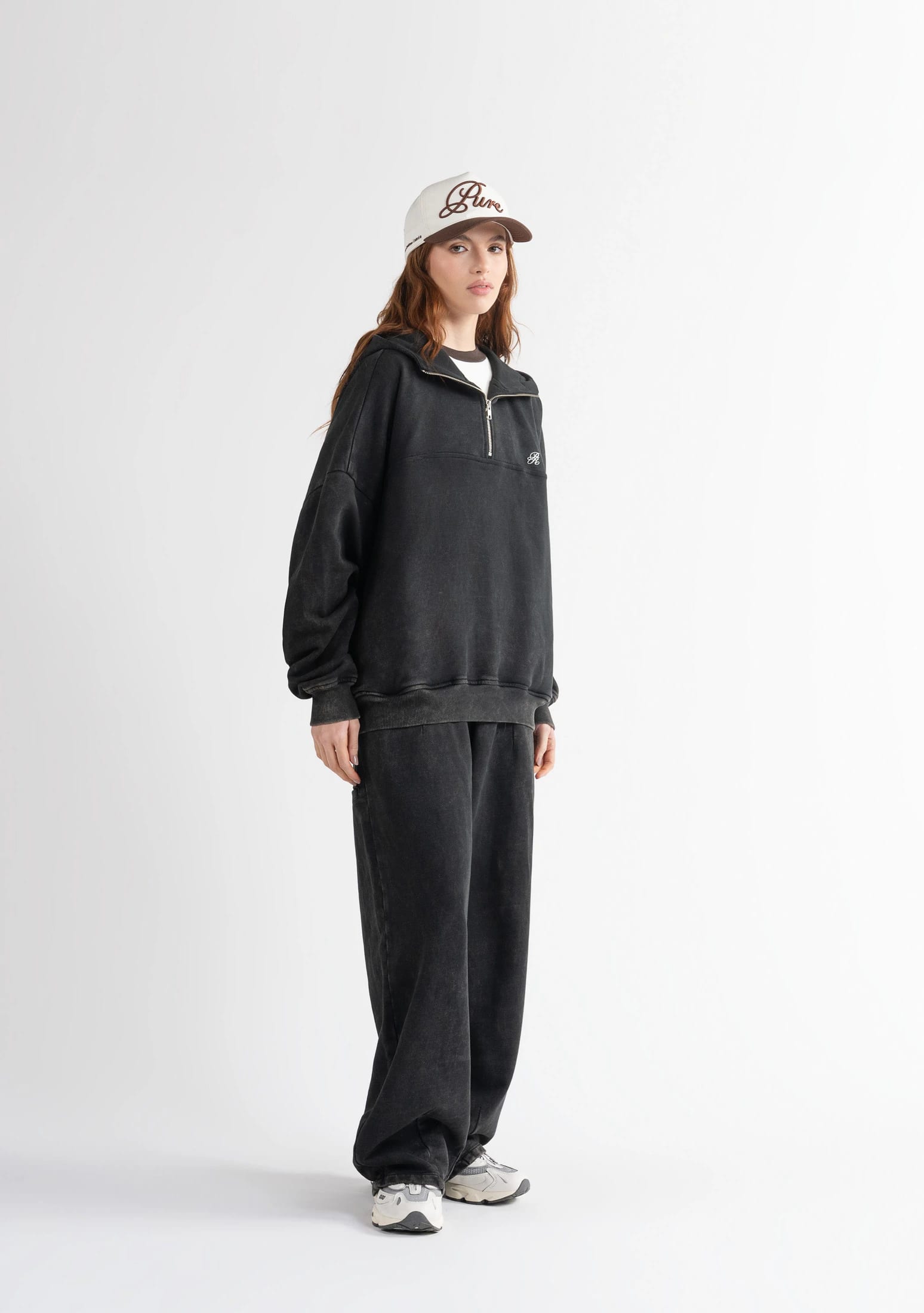 Highland black jogger - imagen 6