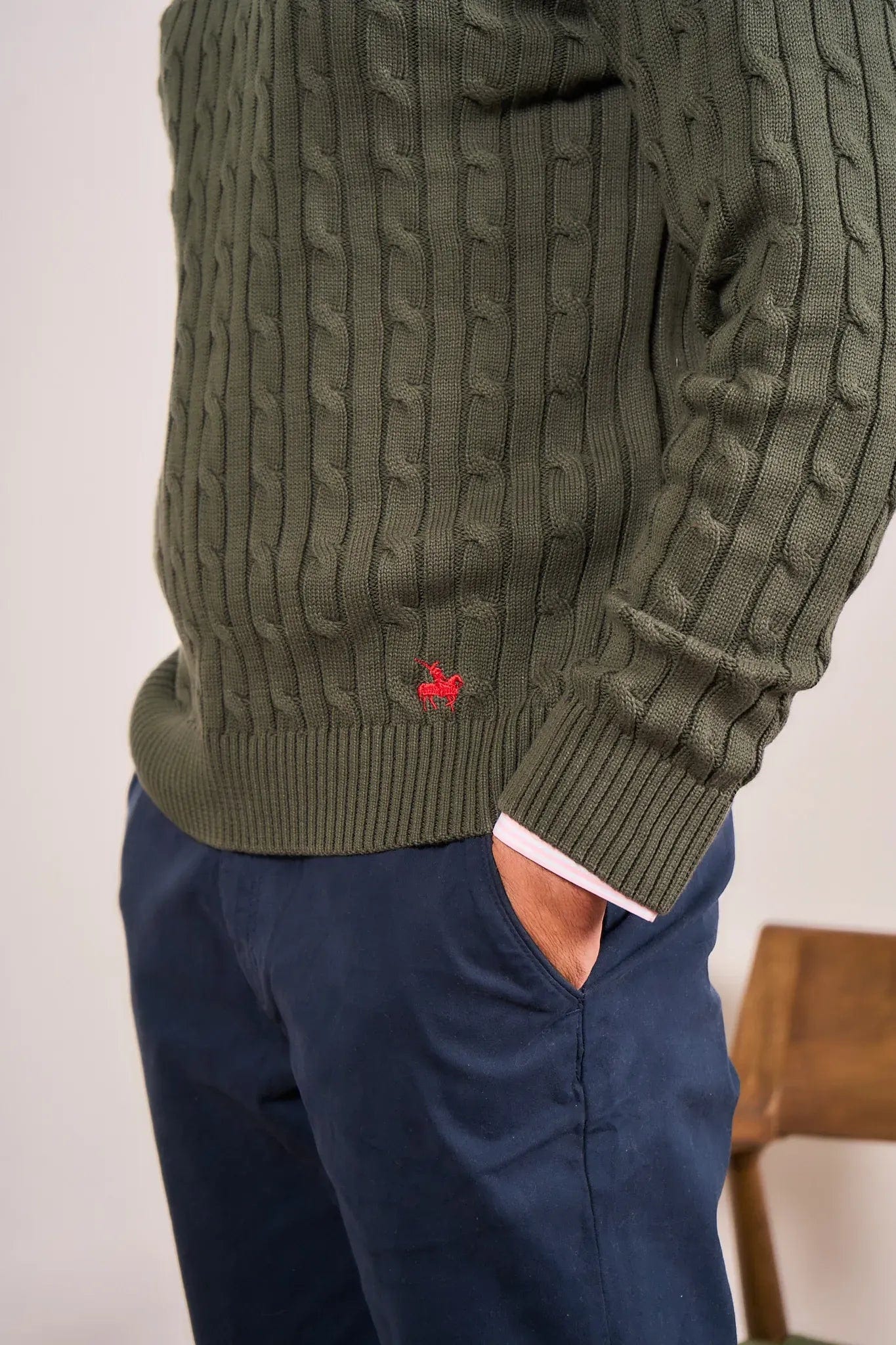 Suéter trenzado cuello redondo Hombre Verde - imagen 6