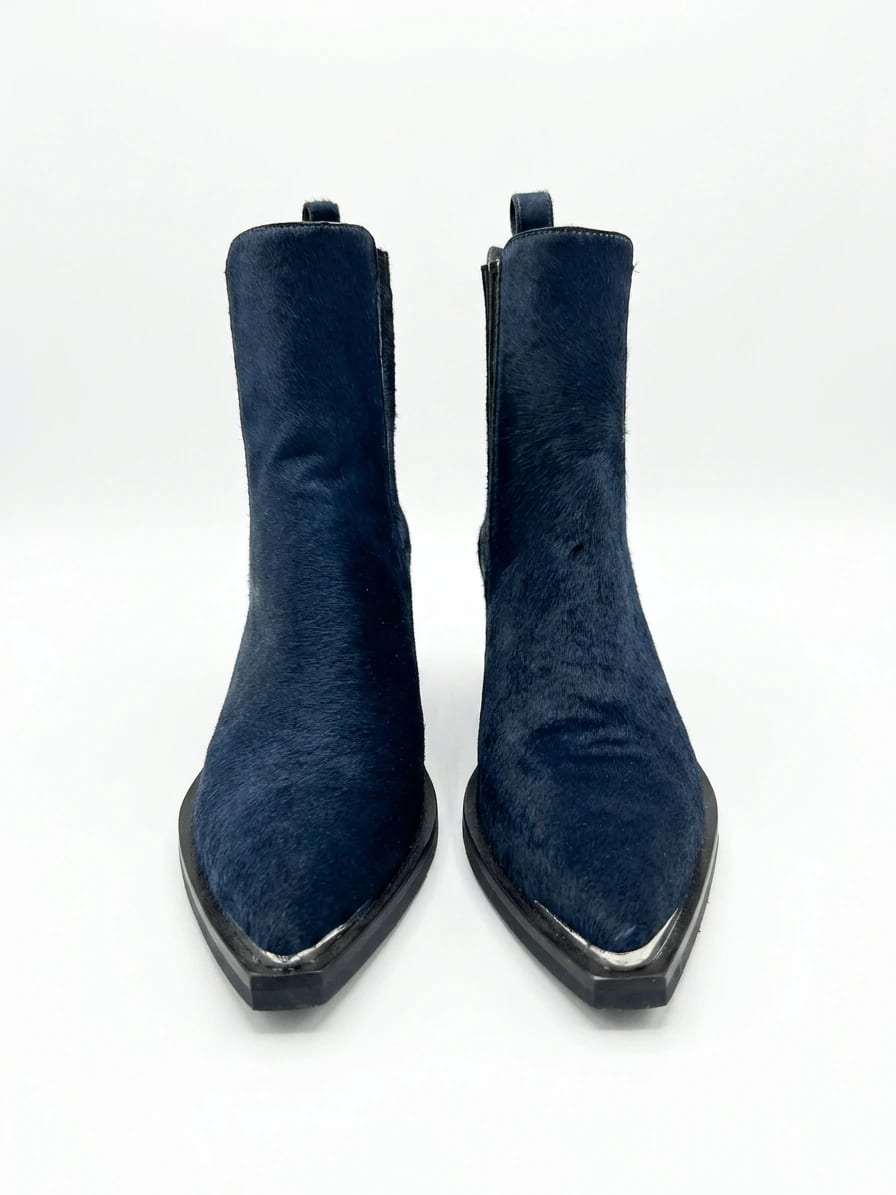 BOOT STUDY 05 - imagen 9