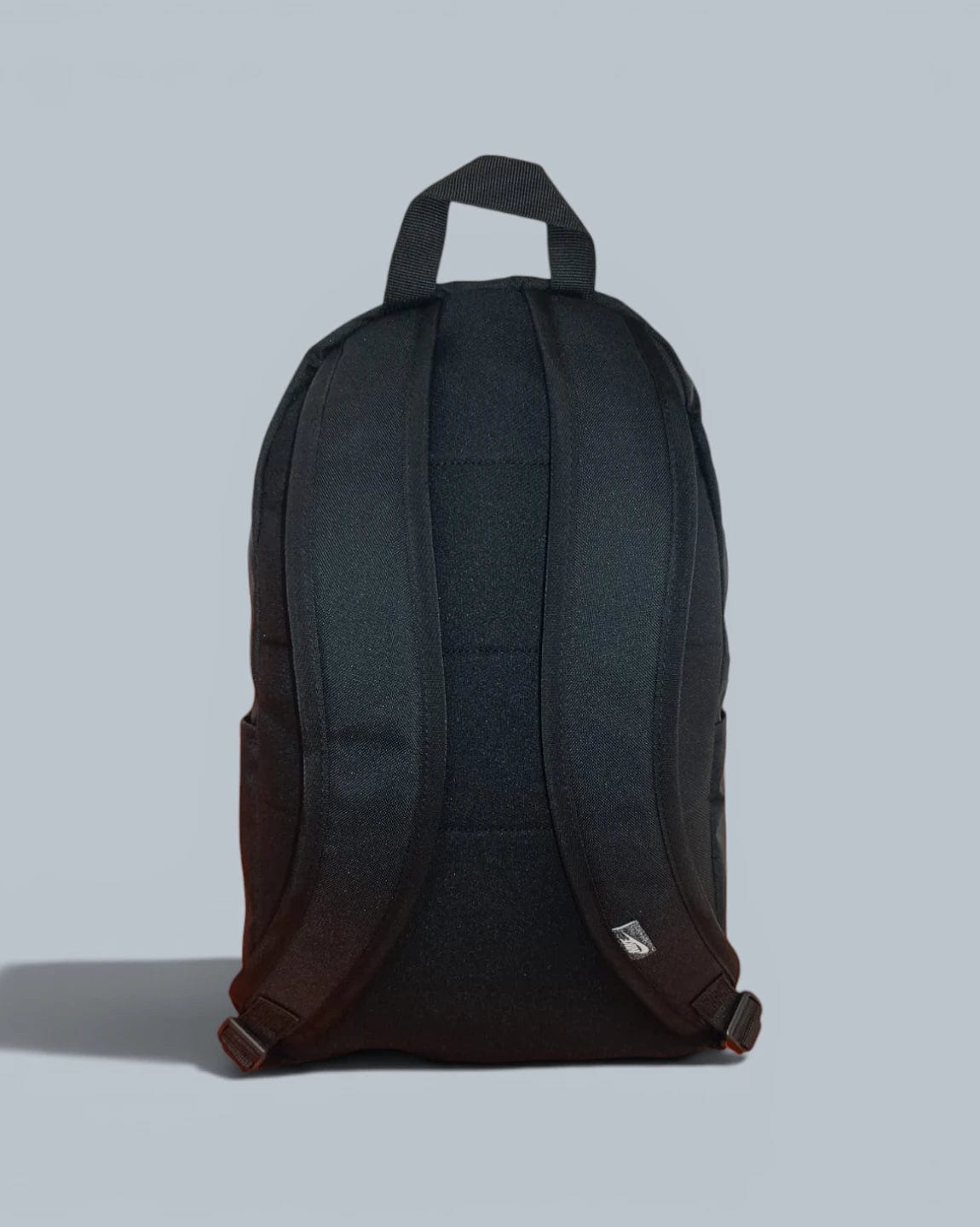 MORRAL NEGRO NIKE 21 LITROS - imagen 2