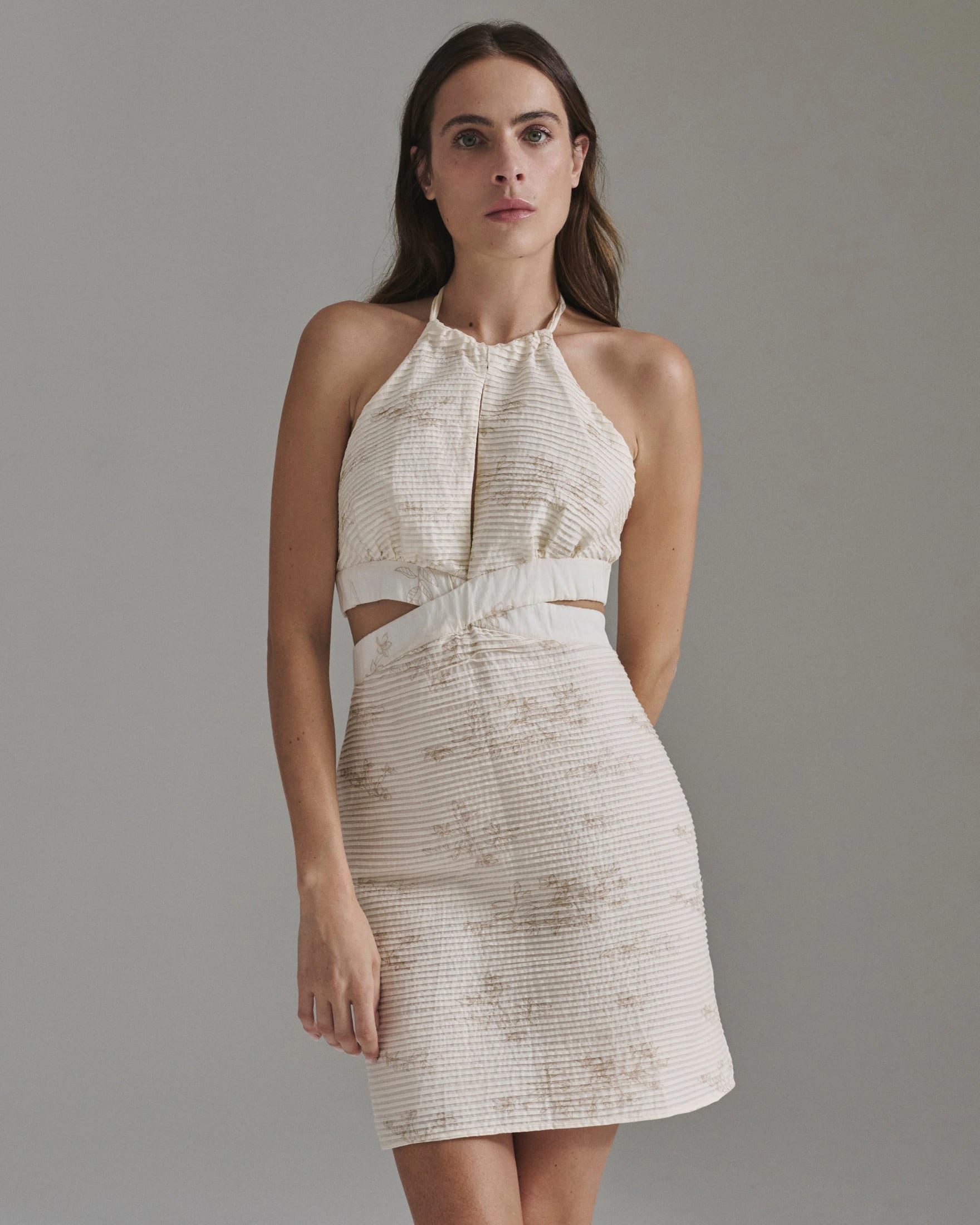 San Agustin Pleated Cotton Mini Dress / Ivory Guayacan - imagen 2