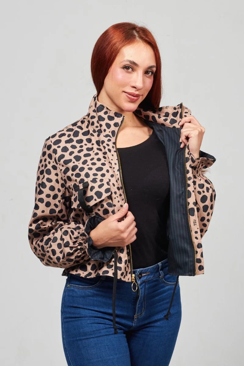 Chaqueta Corta Estampada Animal Print - imagen 13