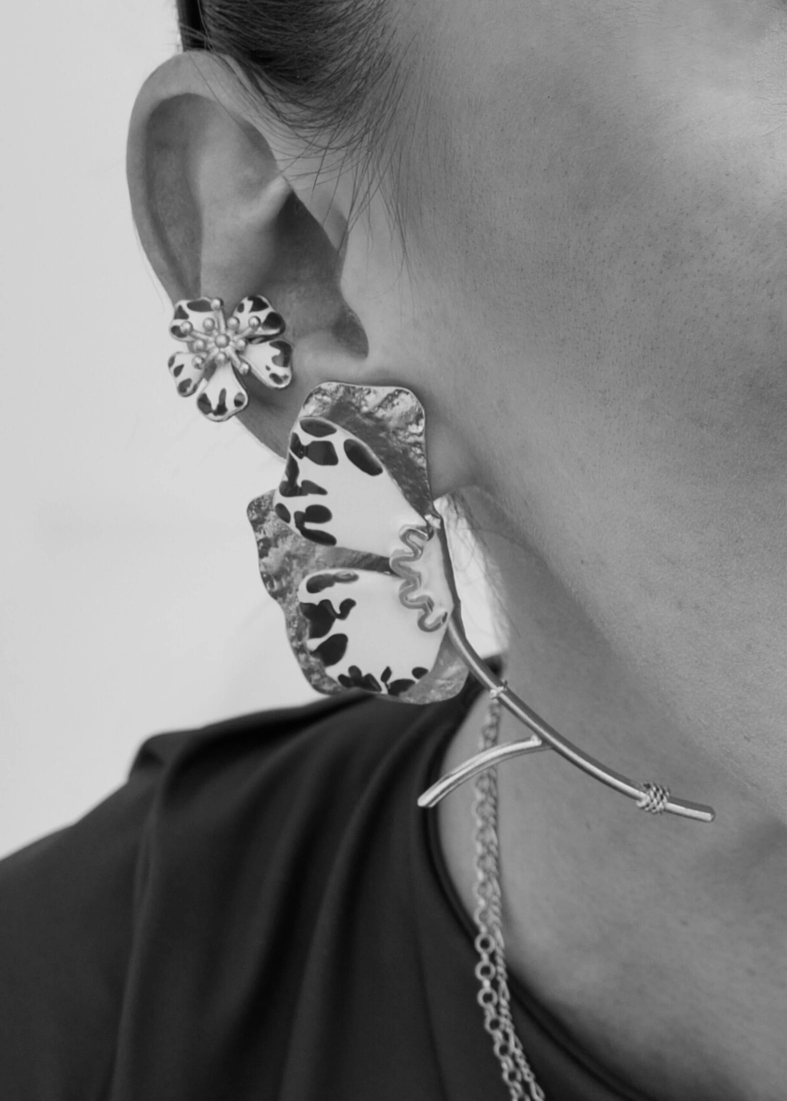 Aretes Aurora Asimétricos Terracota - imagen 3