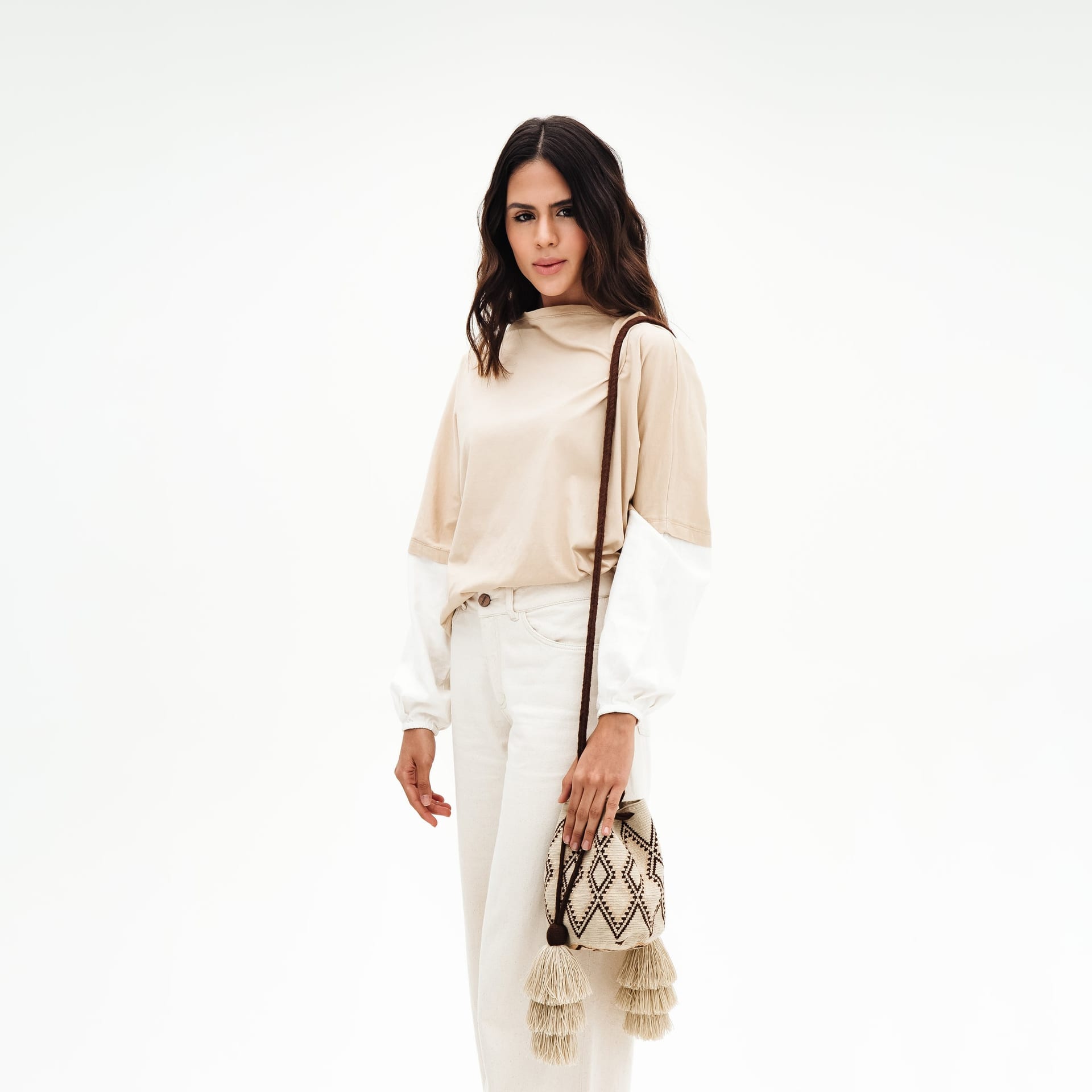 Mini Bolso Wayuu Arena/Marrón - imagen 2