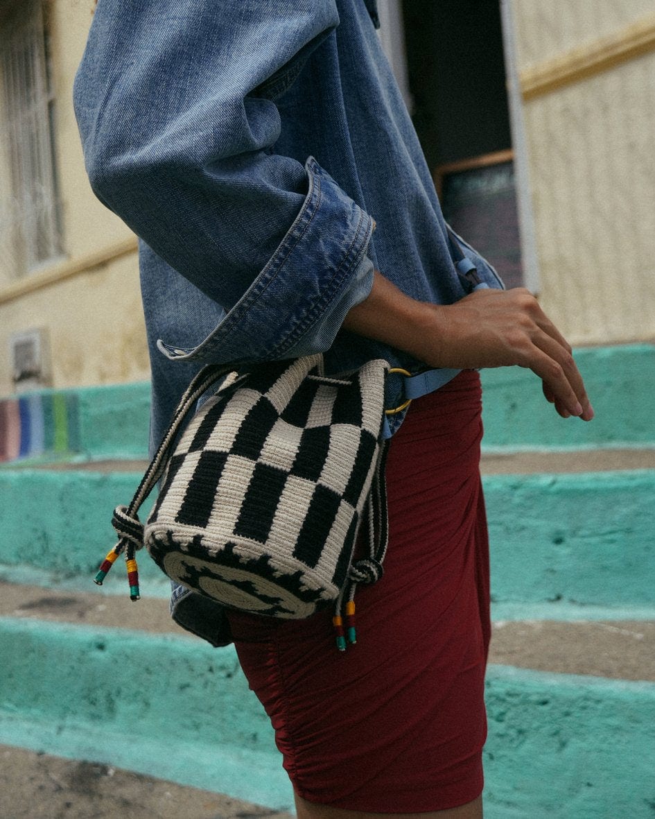 Alameda N Small Bucket Bag - imagen 4