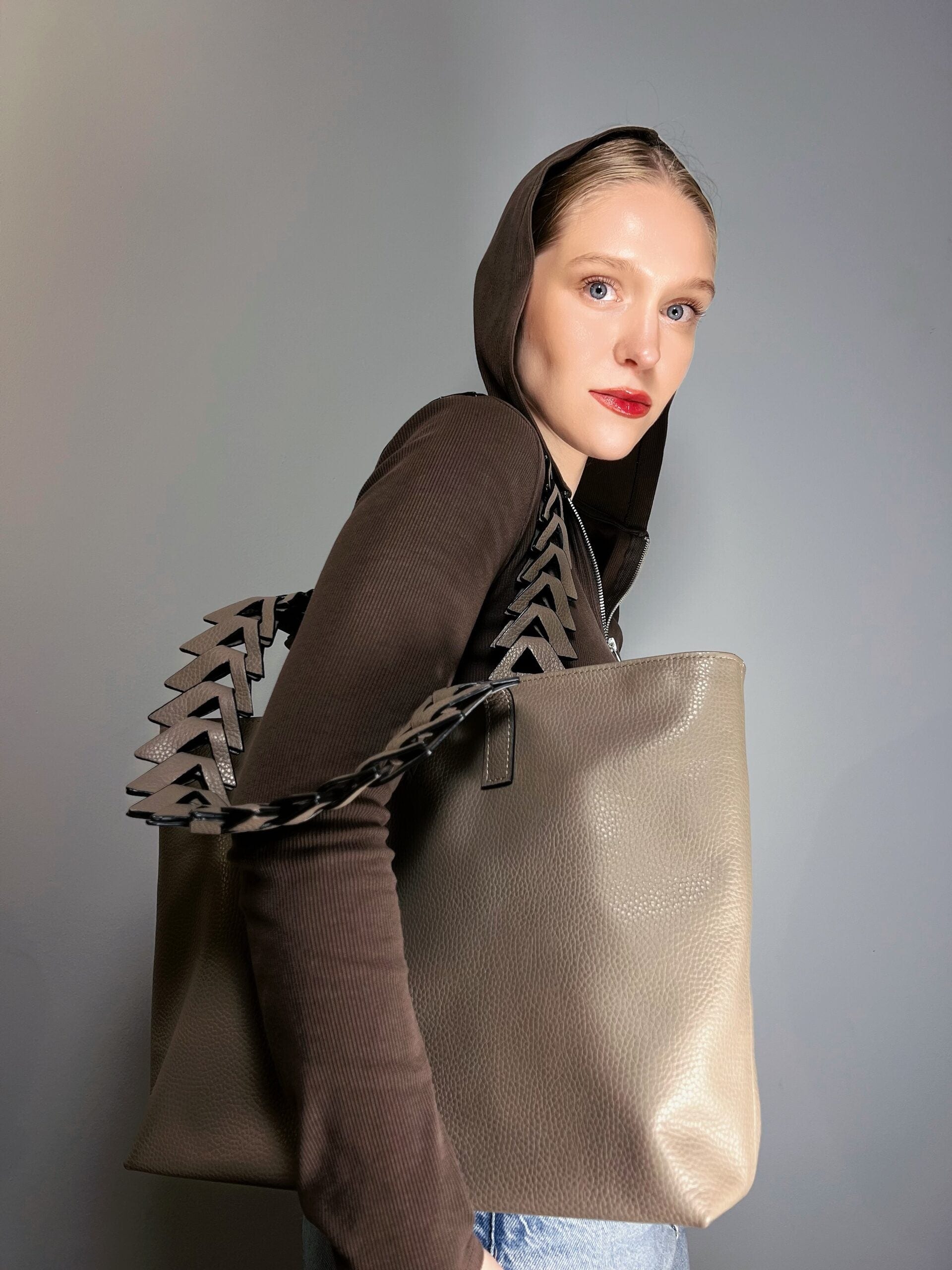 Caro Laptop Tote taupé 14" - imagen 1