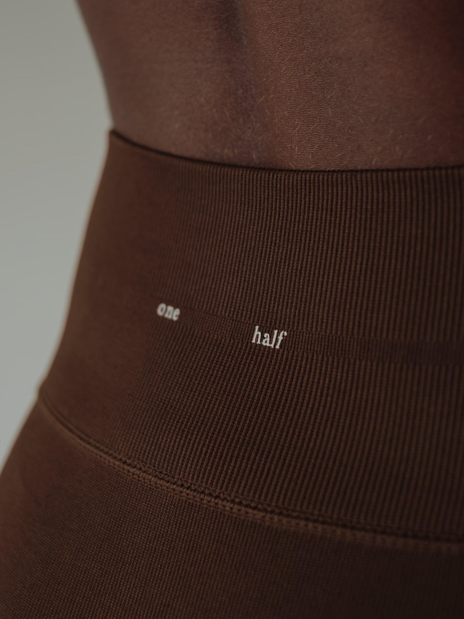 SHAPER SEAMLESS LEGGINGS - SEPIA - imagen 8