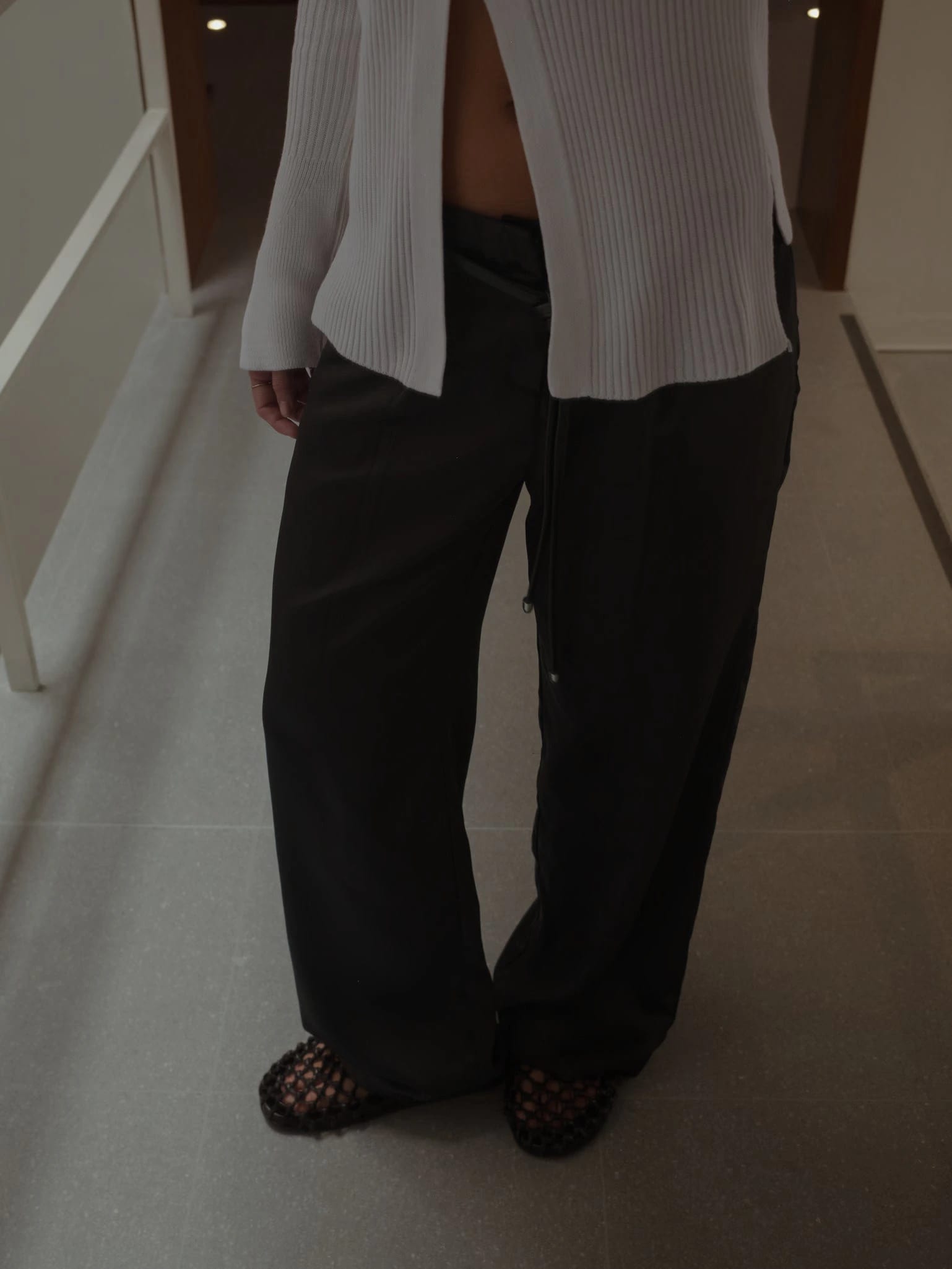 NOT SO MODEST TROUSER - BLACK - imagen 11