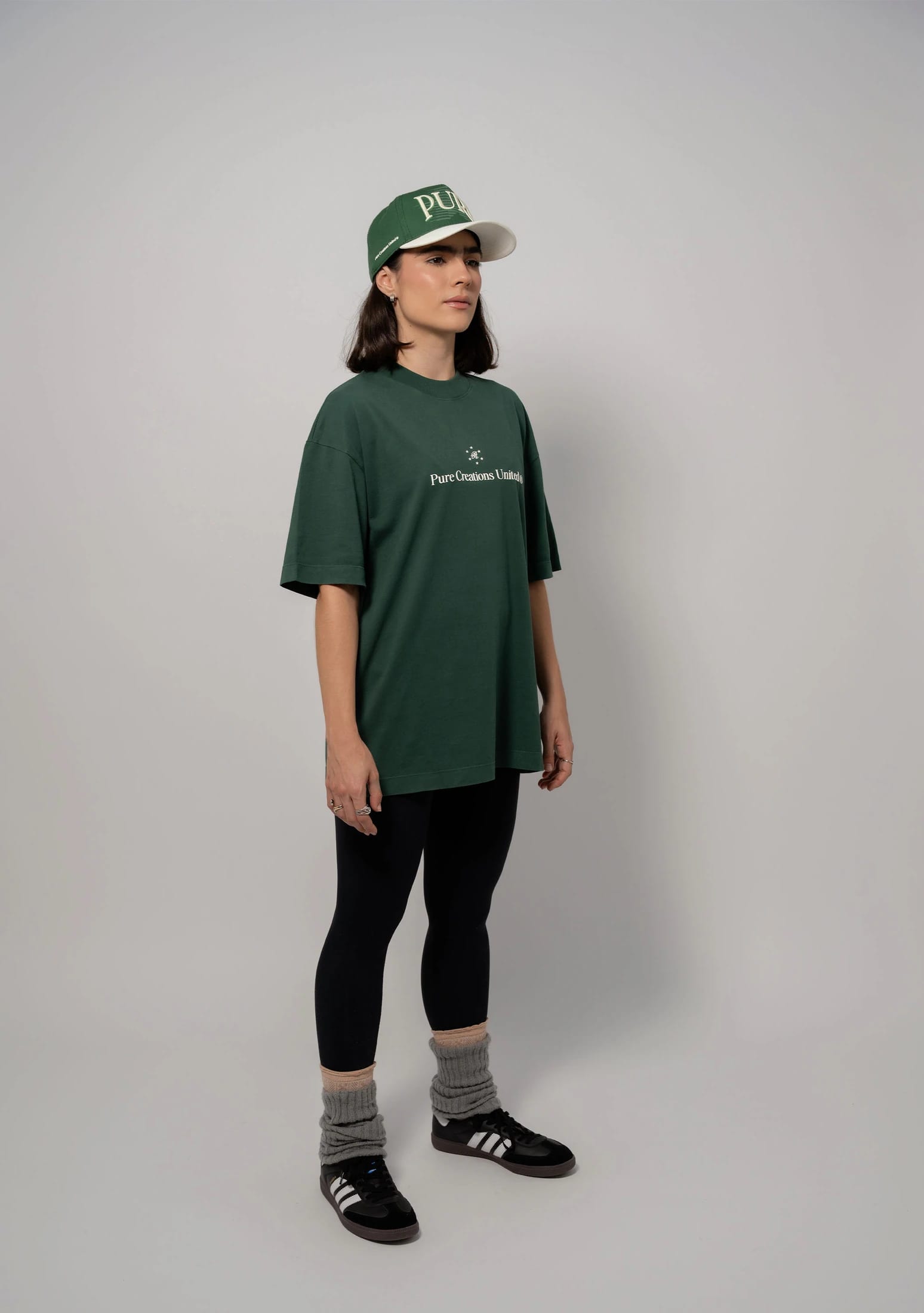 Still Hungry Gloves T-Shirt - imagen 4