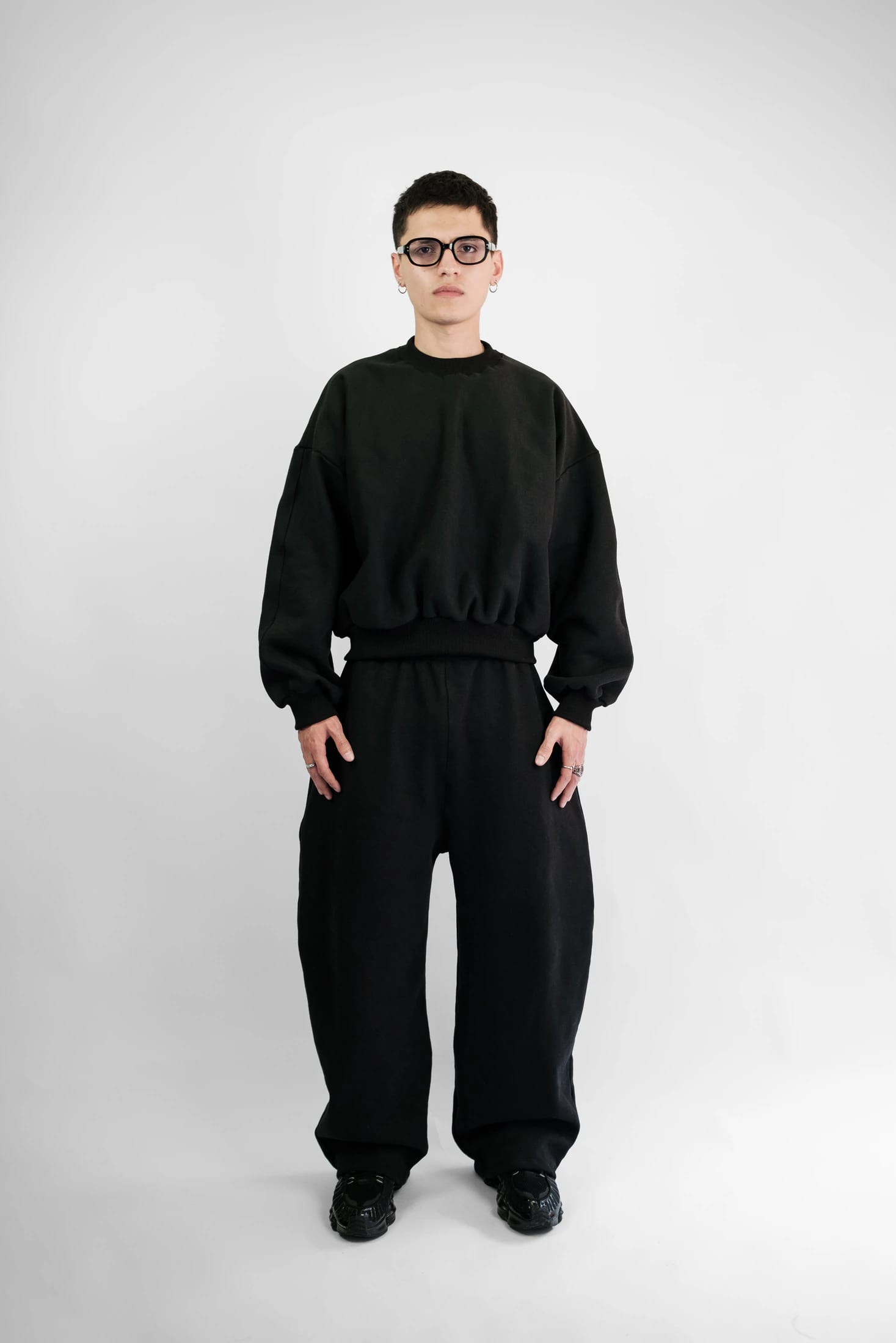 Core Sweater - Black Base - imagen 6