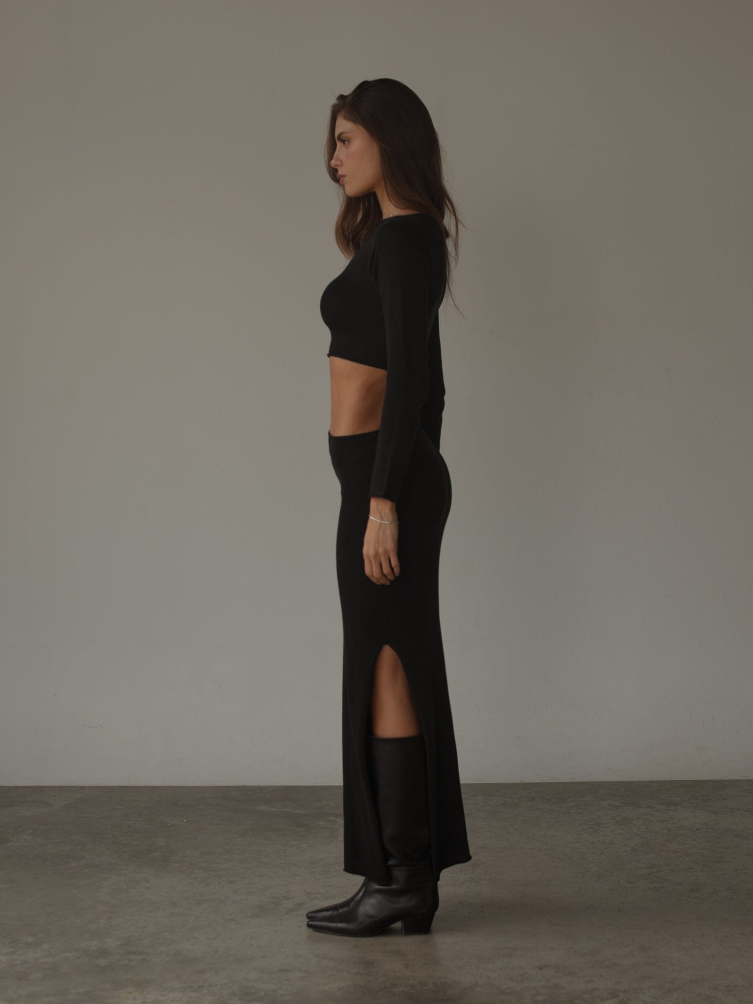 EDGE KNIT DRESS - BLACK - imagen 8