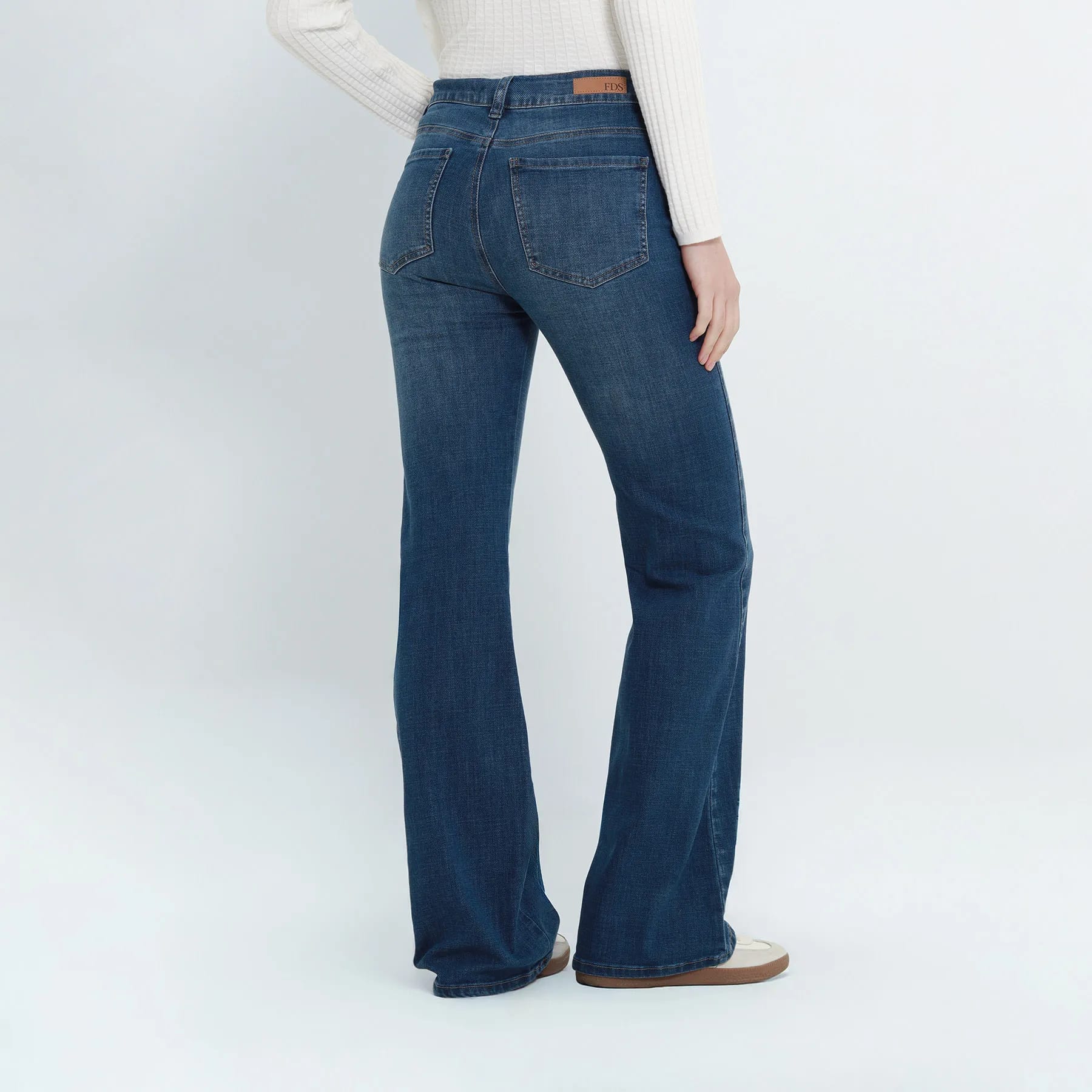Jean Tiro Alto Bota Flare - imagen 4