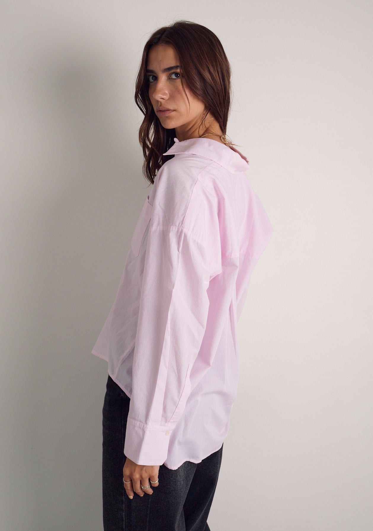 Camisa M Antonella Rayas Del Rosado - imagen 4