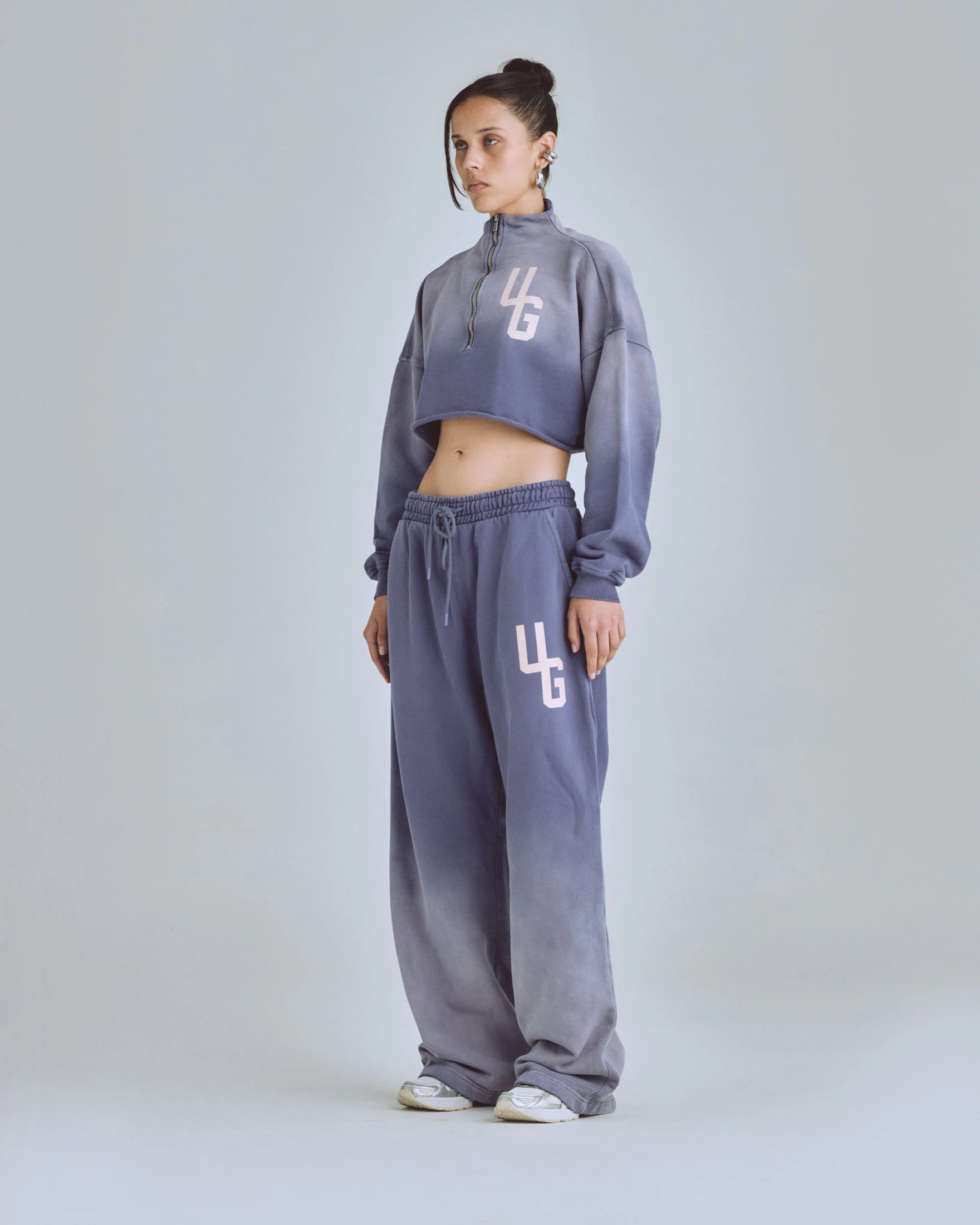 W Agnus Dei UG Crewneck Faded Purple - imagen 5