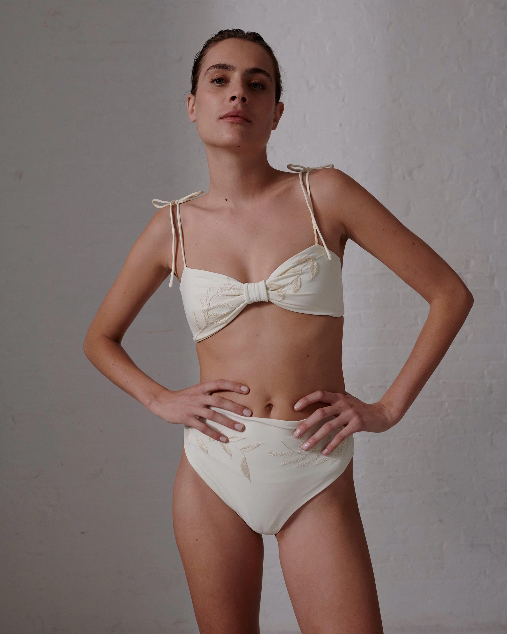 Niche Hand Embroidered Bottom / Ivory - imagen 4
