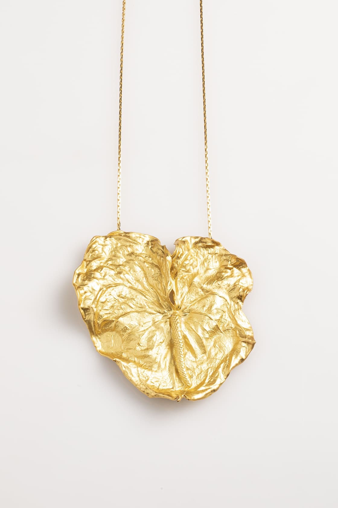 ANTHURIUM PIN NECKLACE XL - imagen 3
