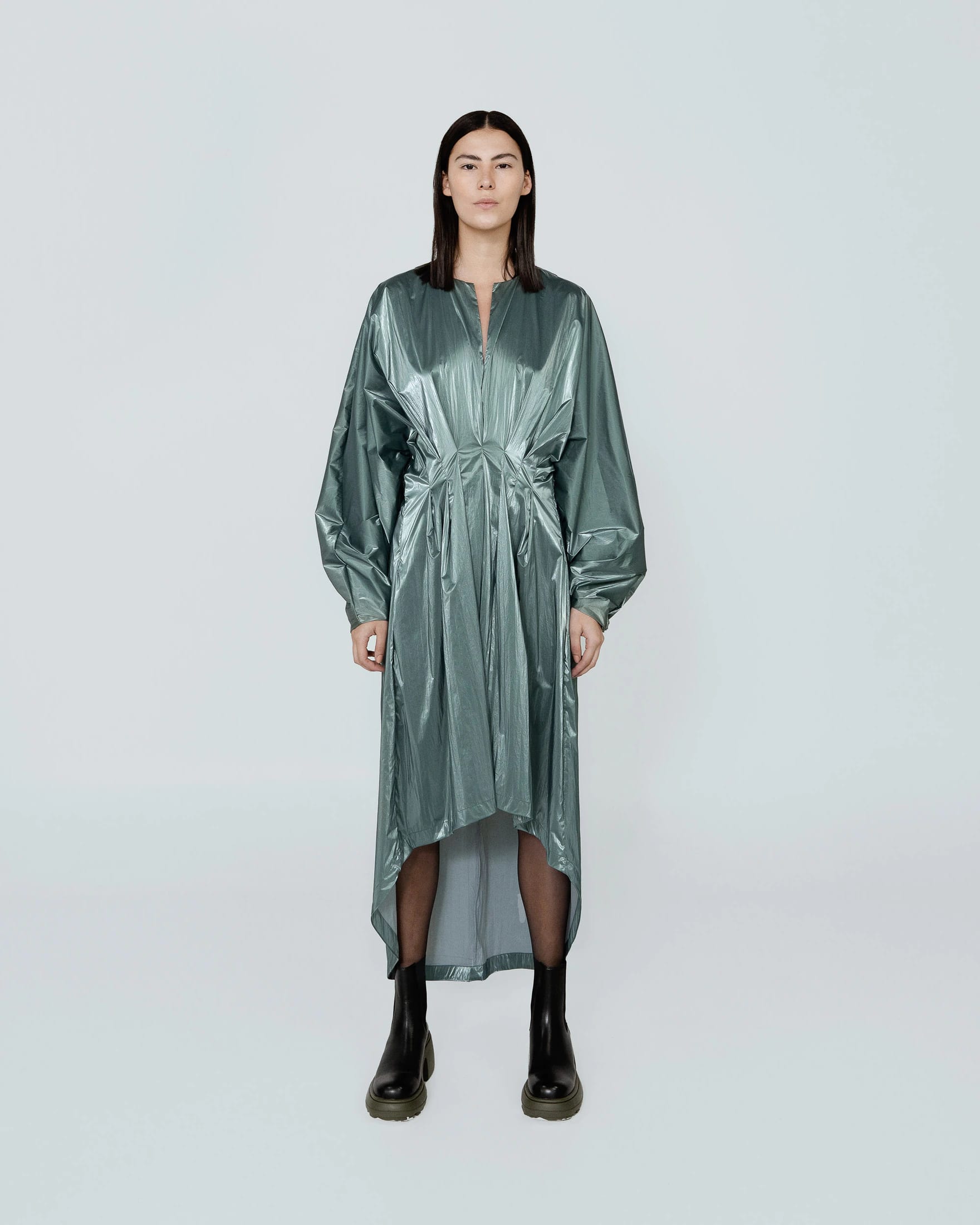 METALLIC PIN TUCK DRESS - imagen 2