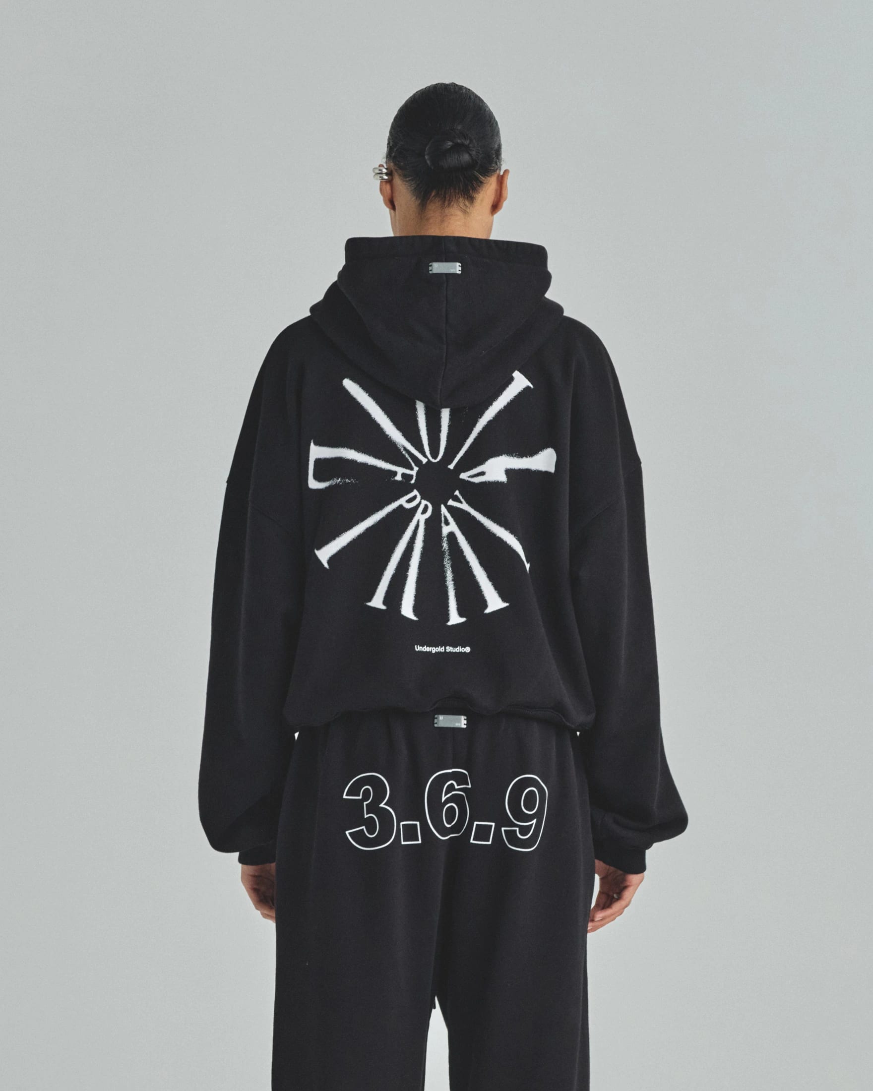 Spring Pray 4 Love Boxy Fit Hoodie Black - imagen 6