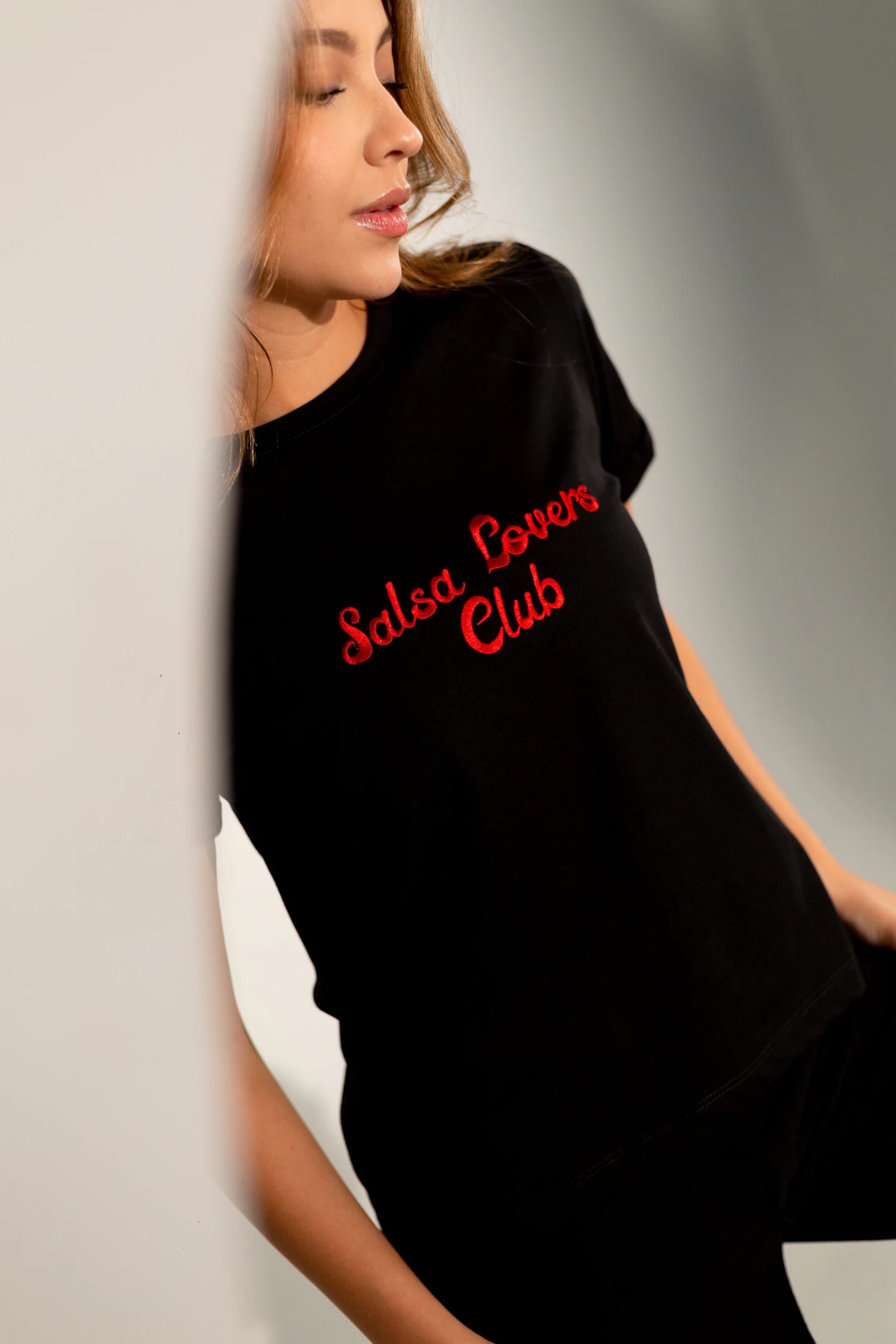 Salsa Lovers Club Embroidered Oversized Tee - imagen 5