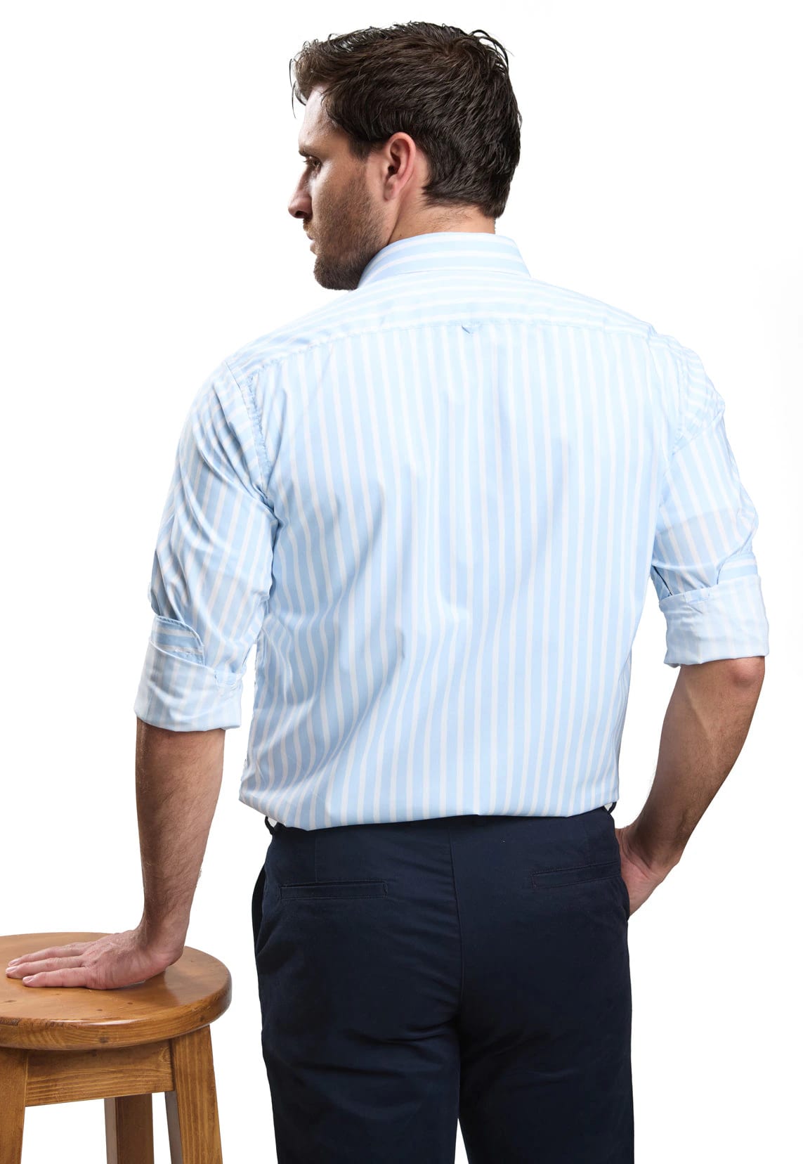 Camisa casual slim fit azul a rayas blancas - imagen 2
