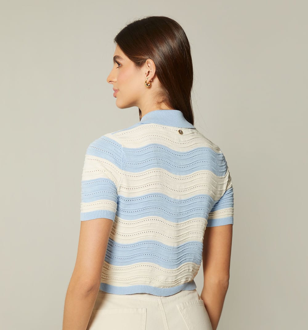 Blusa boxi tipo polo - imagen 4