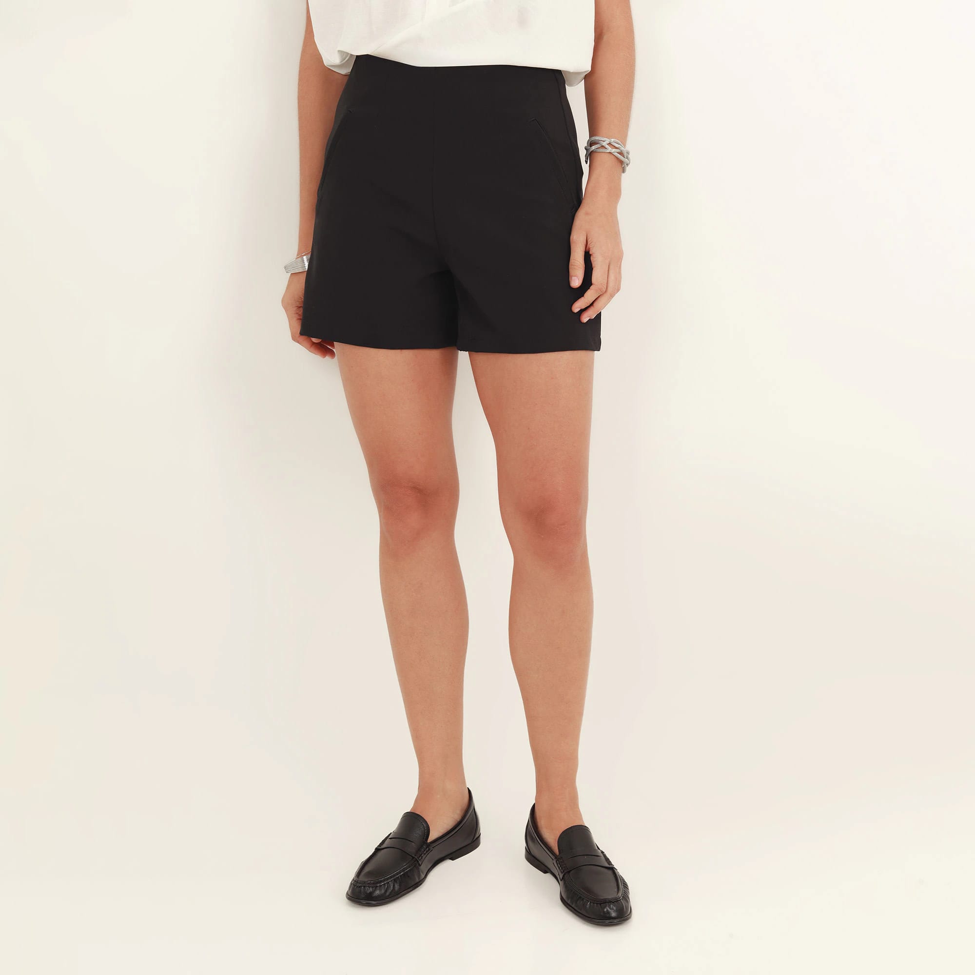 Short básico sin pretina tiro alto - imagen 4