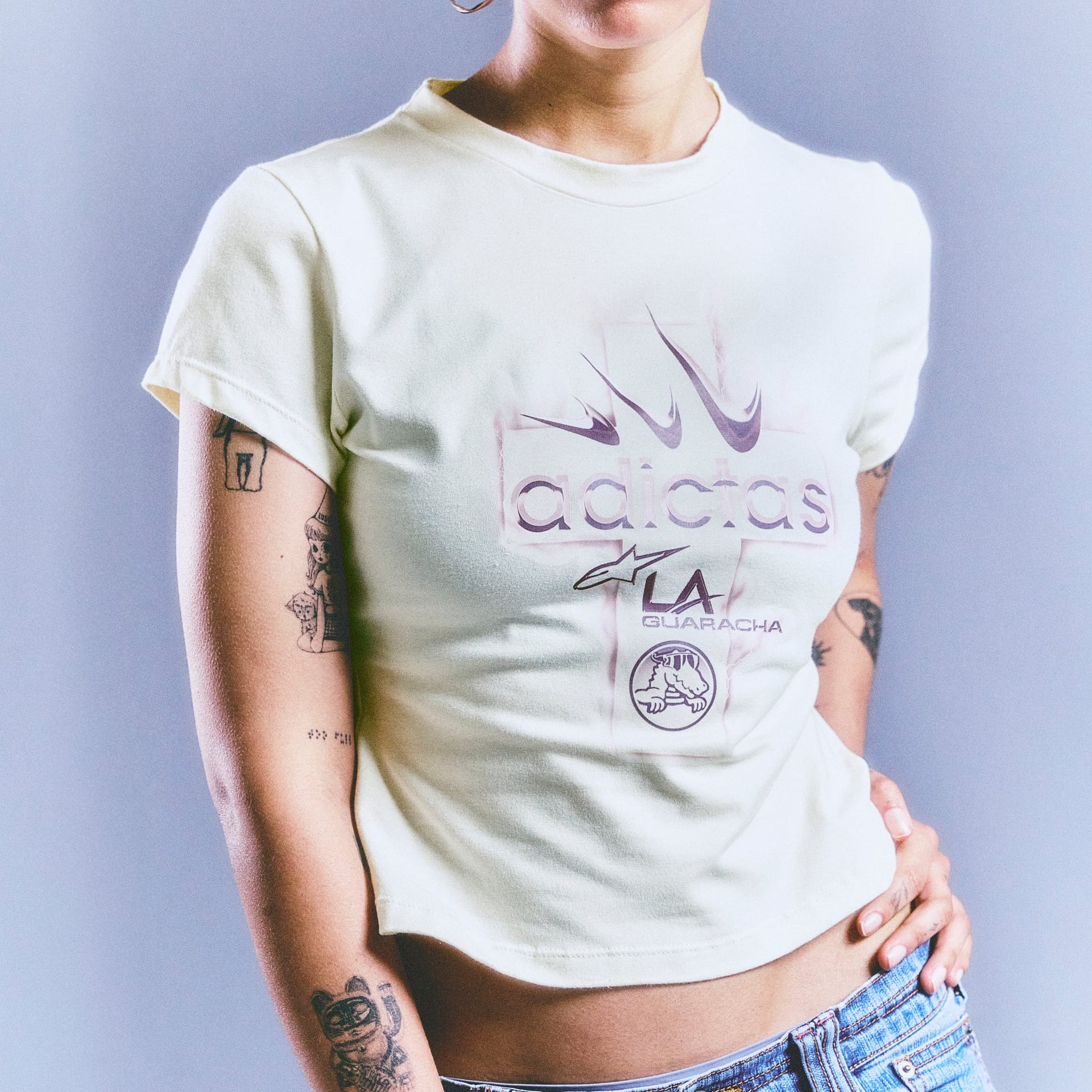 Baby tee adictas - imagen 4
