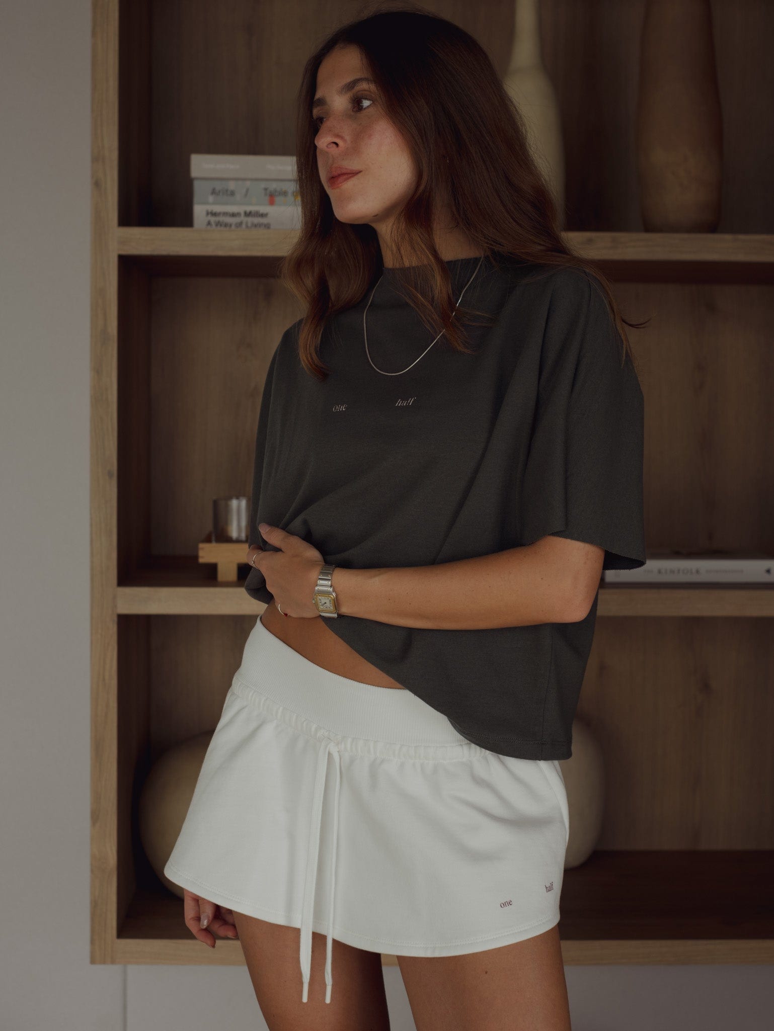 ONE HALF ROLLED SLEEVE T-SHIRT - GRAY - imagen 2