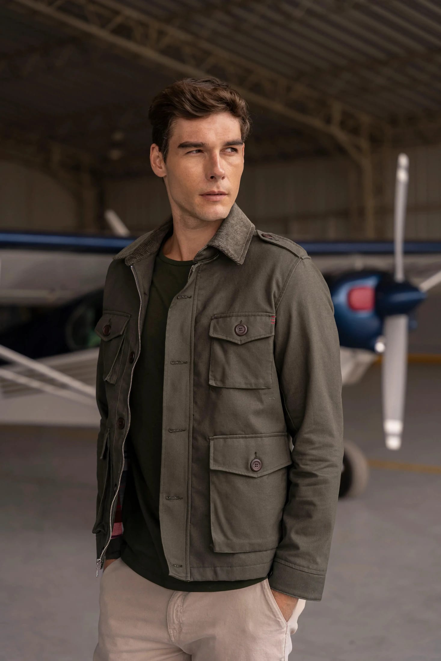 Camiseta Modern Professional Verde Militar - imagen 3