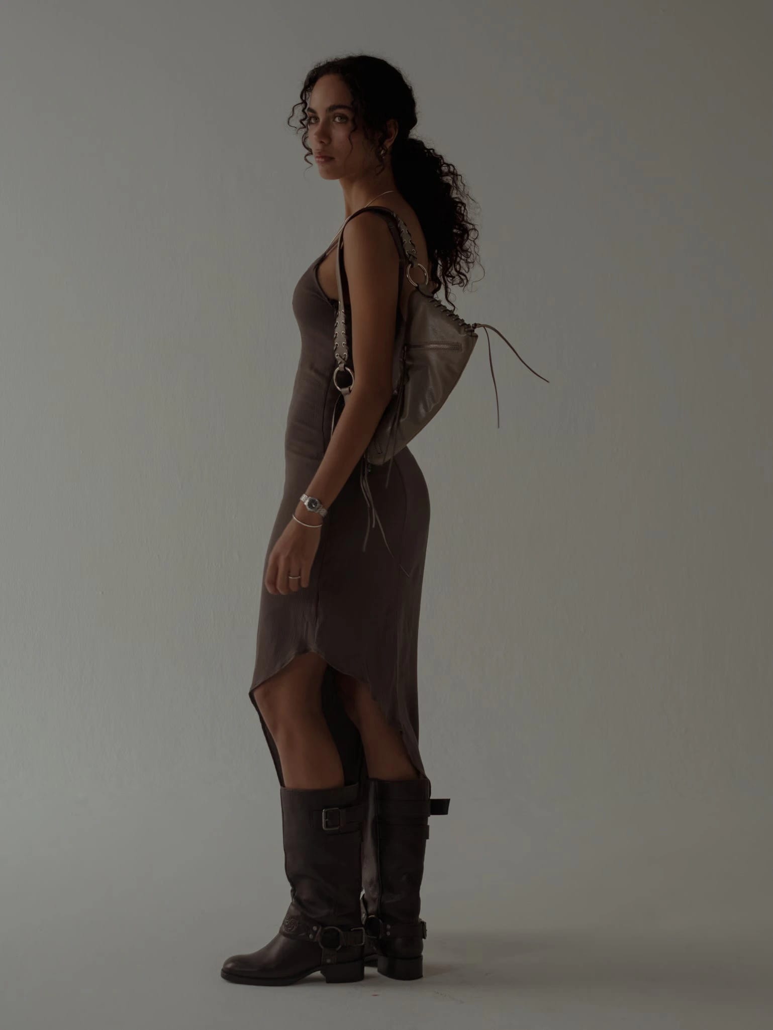 THE MINIMAL DRESS - ESPRESSO - imagen 6