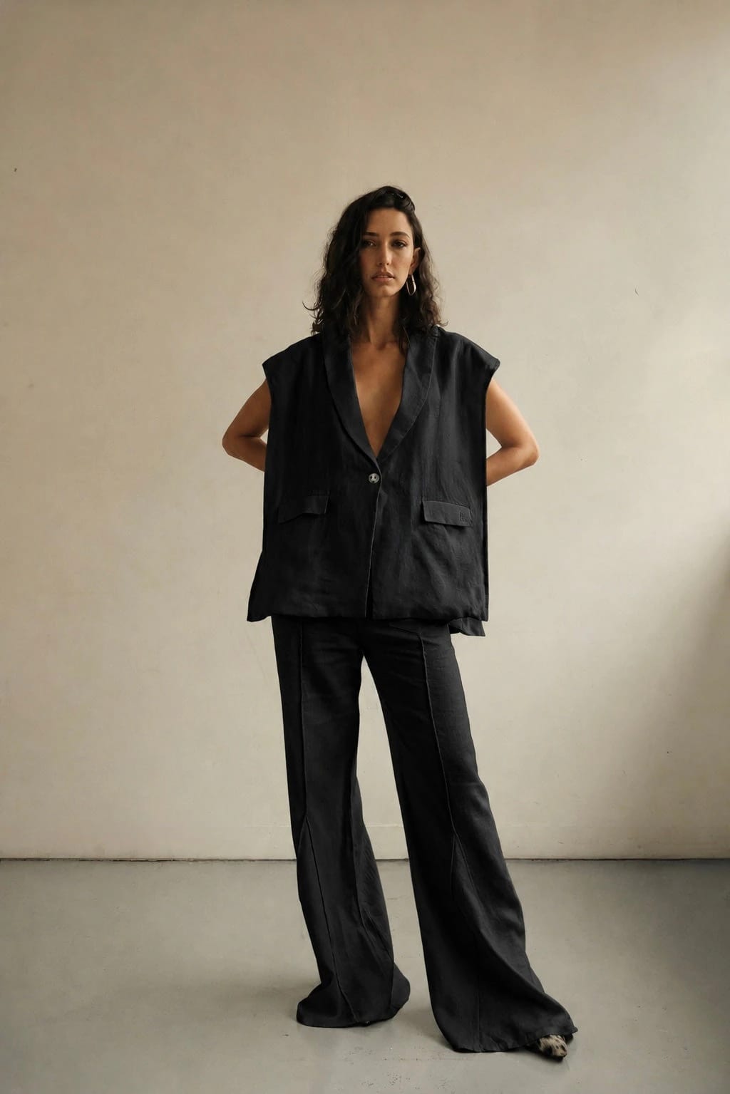 Blazer Vest Sera de lino | Negro - imagen 1