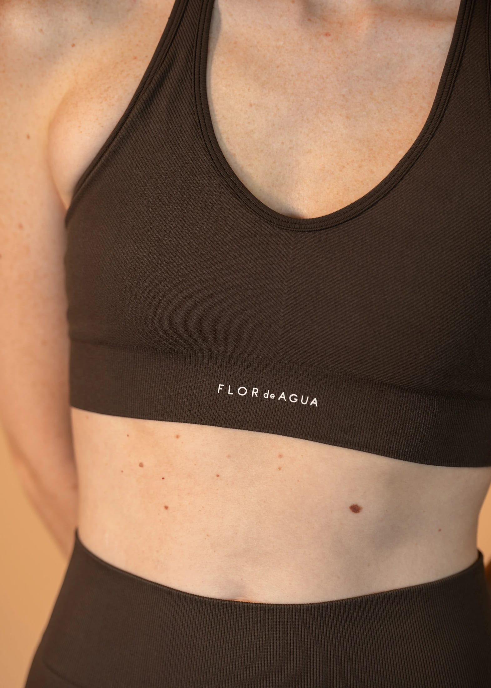 Bra Crossback Ultraflex Chocolate - imagen 3