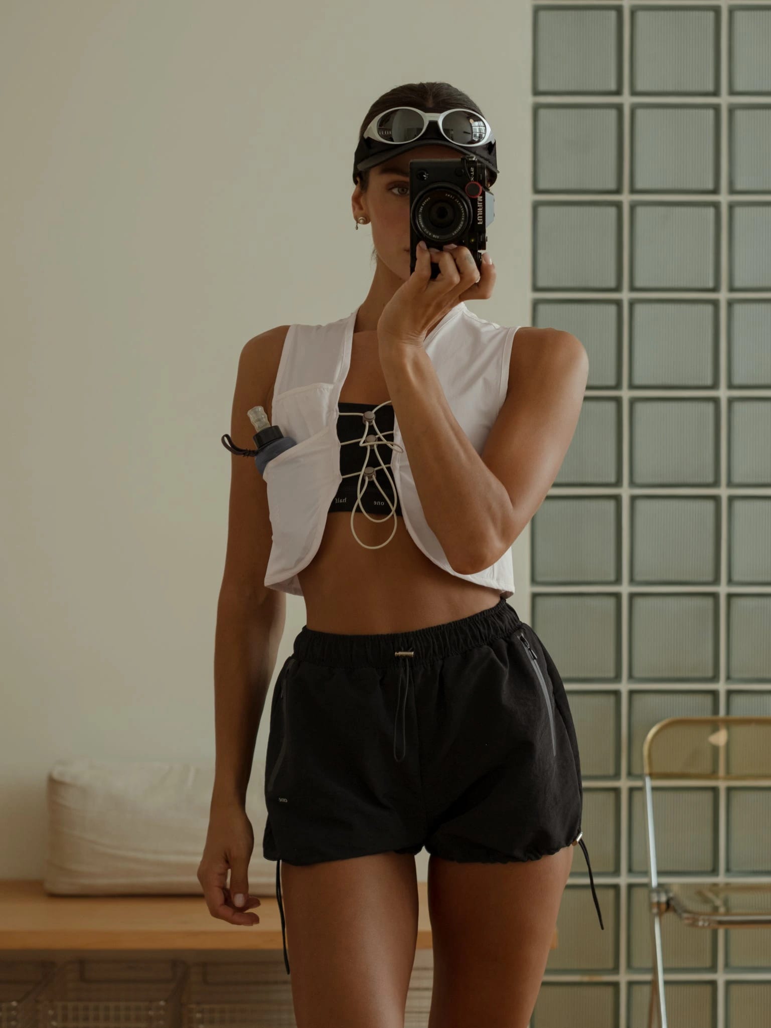 PULSE STRAP SEAMLESS TOP - SHADOW - imagen 8