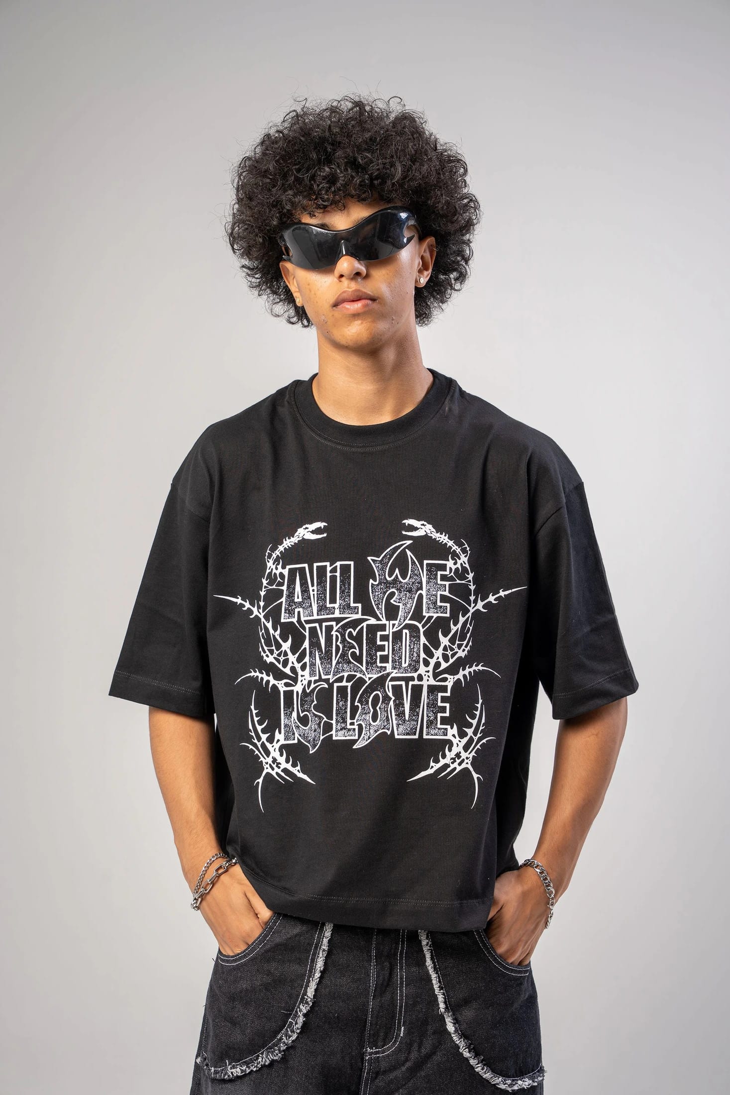 Camiseta All We Need Is Love - imagen 5