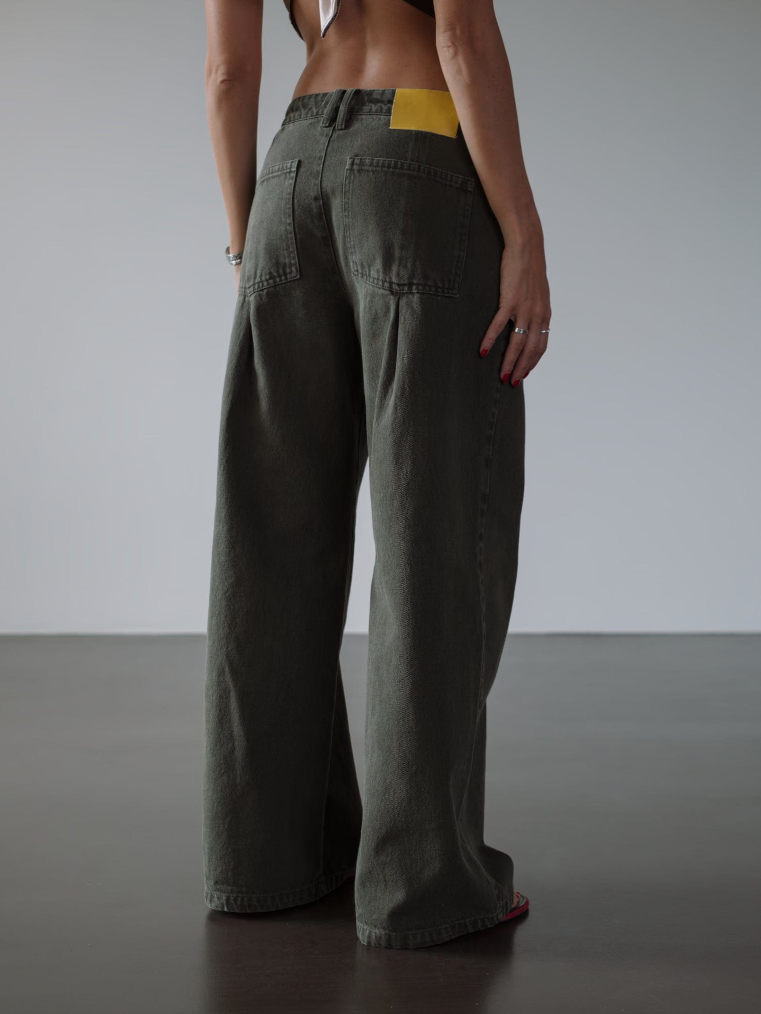 OVERSIZED BAGGY JEAN - OLIVE - imagen 8