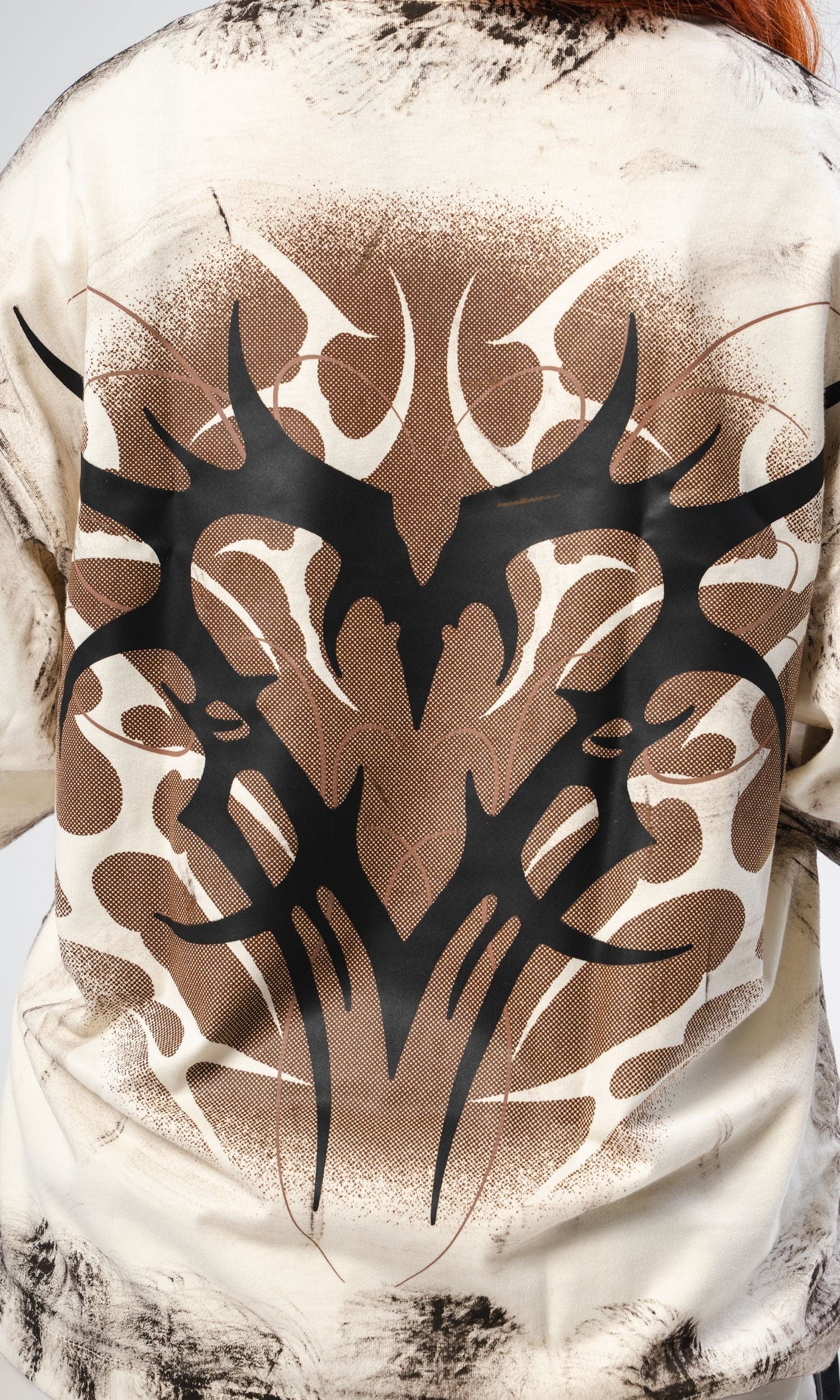 Camiseta Distressed Tribal Heart - imagen 5