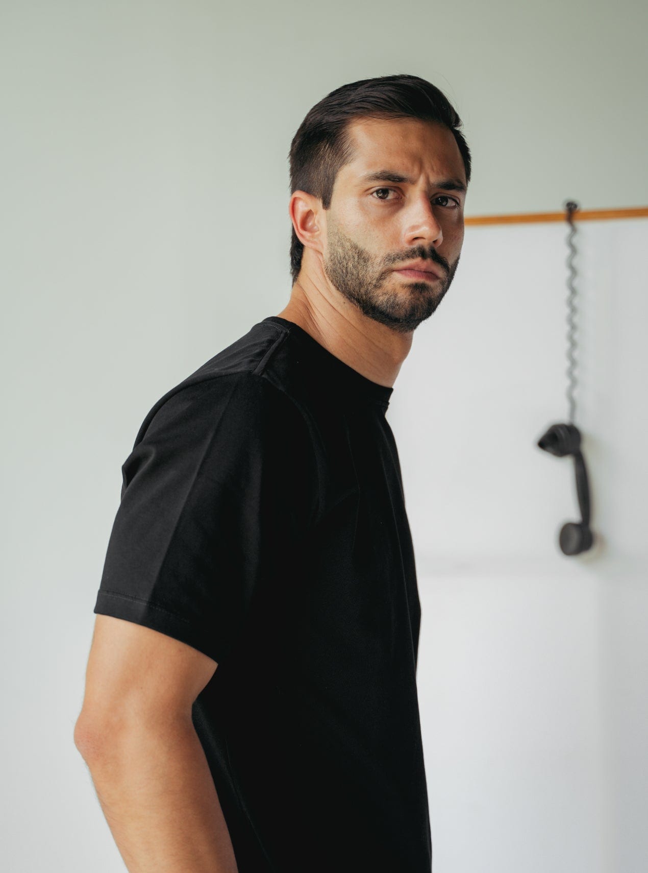 Camiseta Hombre Regular Fit - Negra - imagen 3
