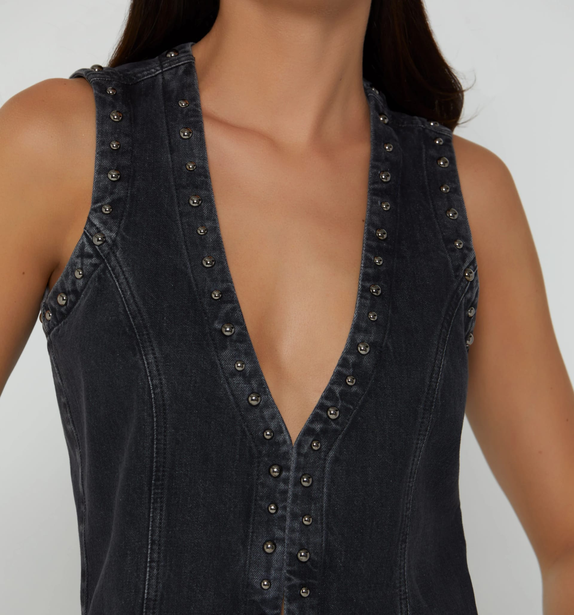 Chaleco  en denim con taches - imagen 2
