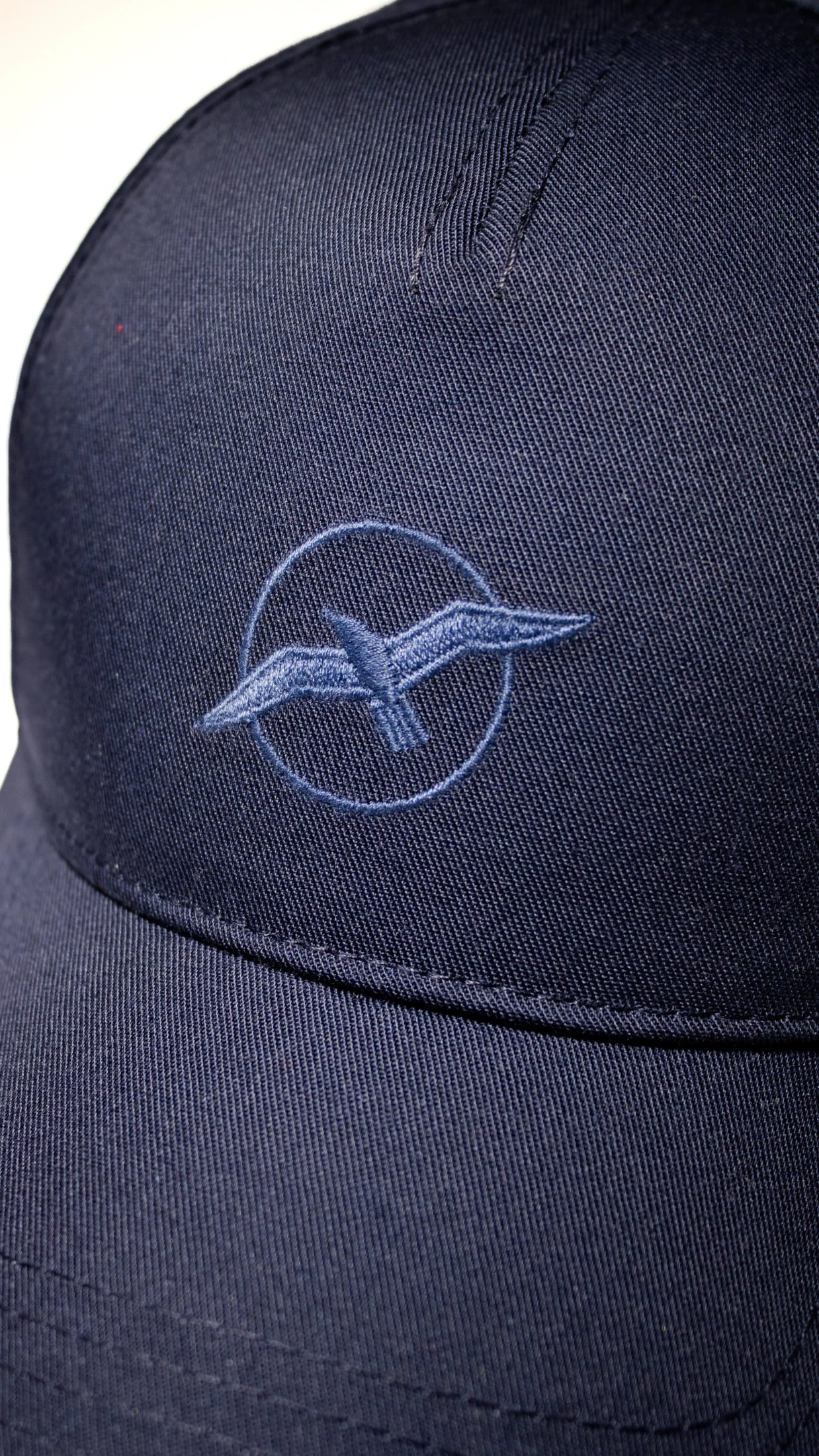 GORRA AZUL OSCURA PARA HOMBRE - imagen 2