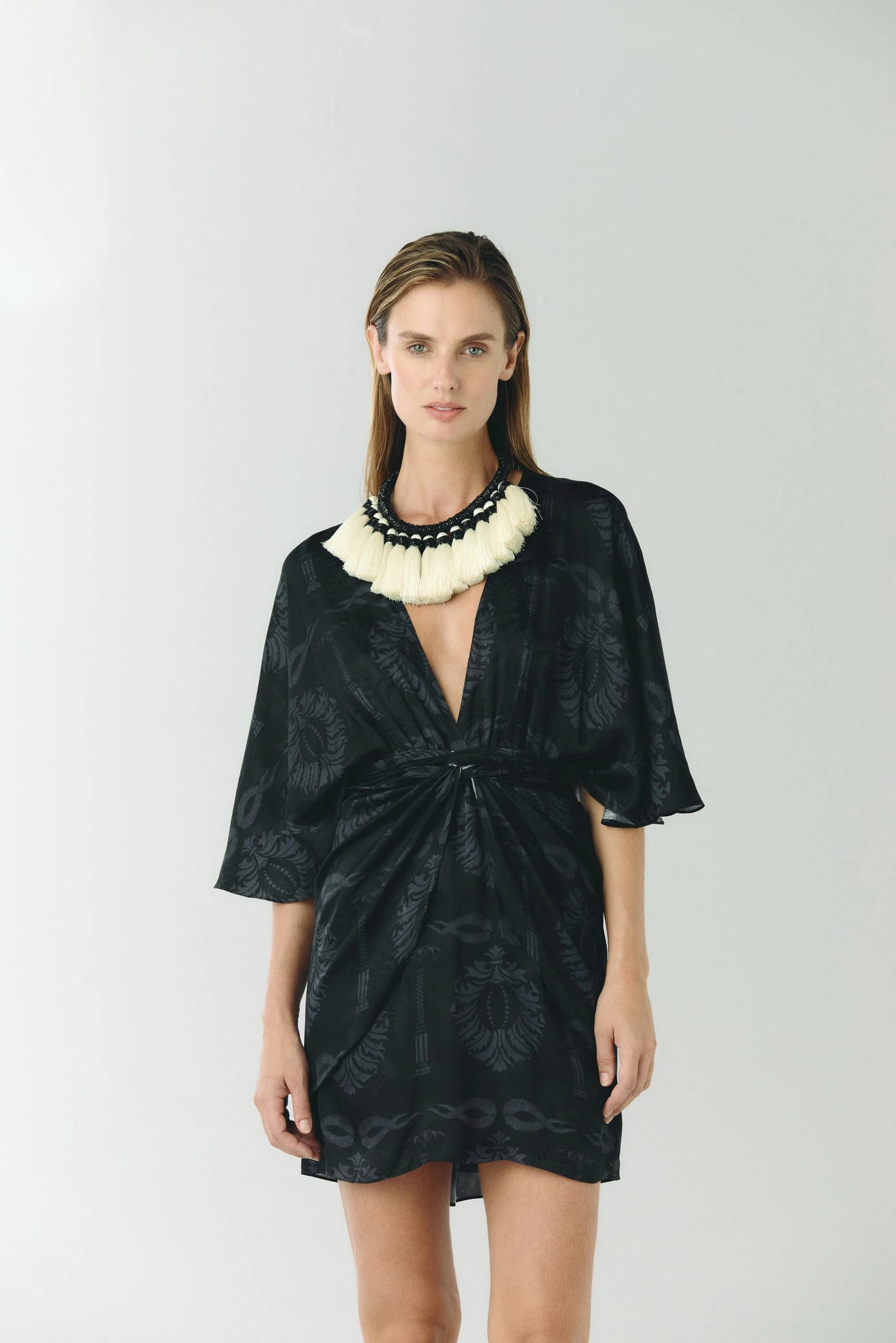 Bruma Necklace / Black & White - imagen 2