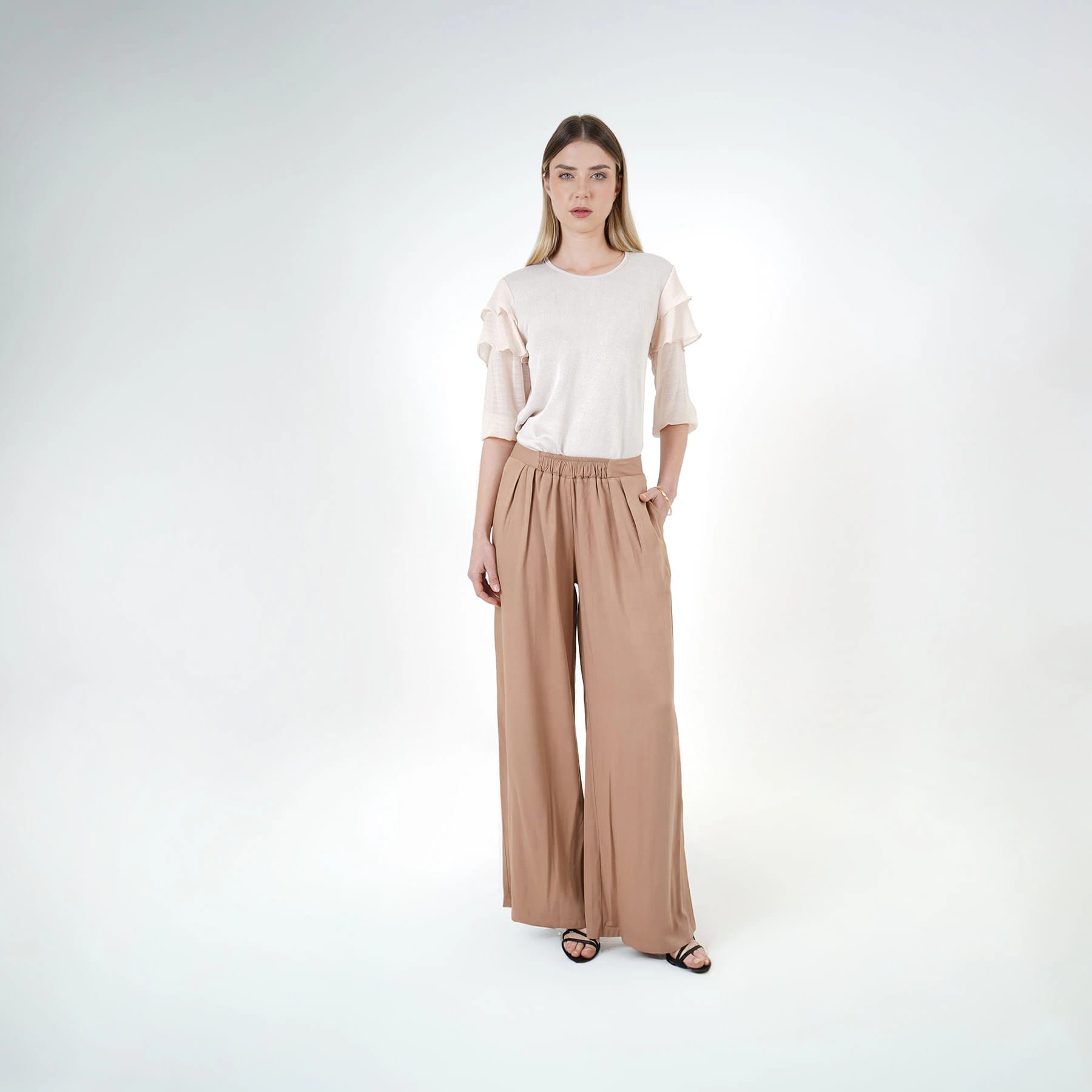 Pantalón bota recta con elástico en delantero - imagen 2