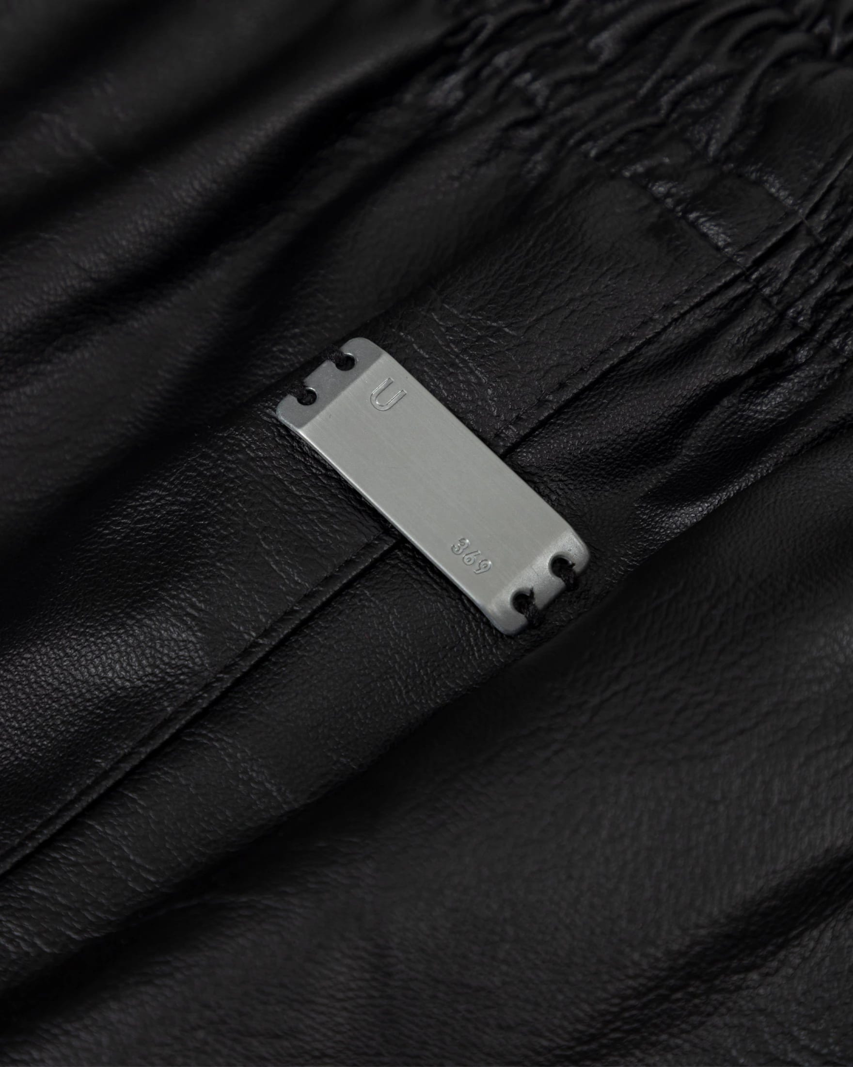 Basics Synthetic Straight Pants Black - imagen 4